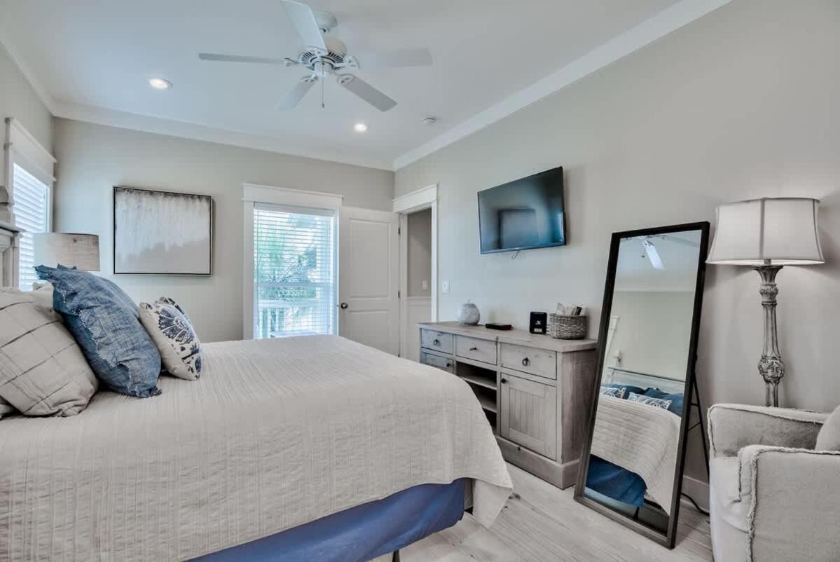 Palm Sundaze On Scenic 30a Sleeps 13 Includes Shuttle Service To * Rosemary Beach