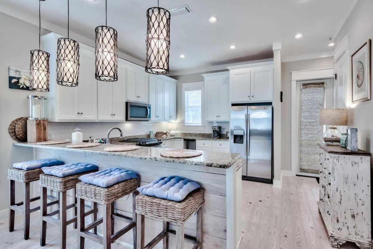 Holiday home Palm Sundaze On Scenic 30a Sleeps 13 Includes Shuttle Service To