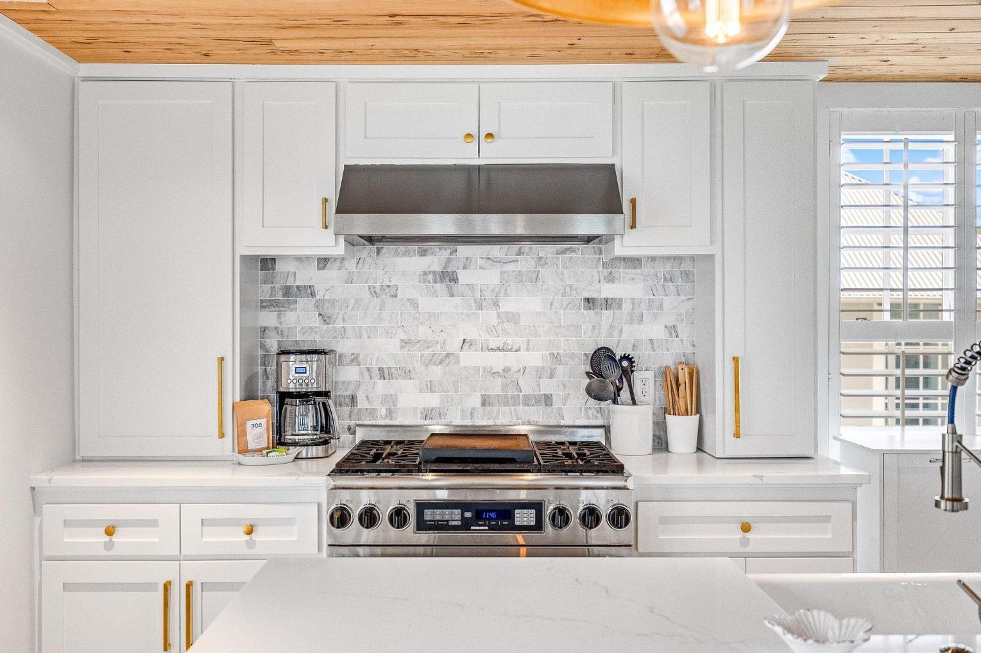 Atwoods & Carriage House Holiday home *