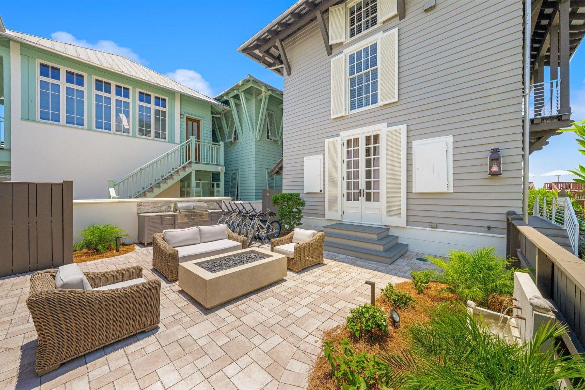 Atwoods & Carriage House * Rosemary Beach