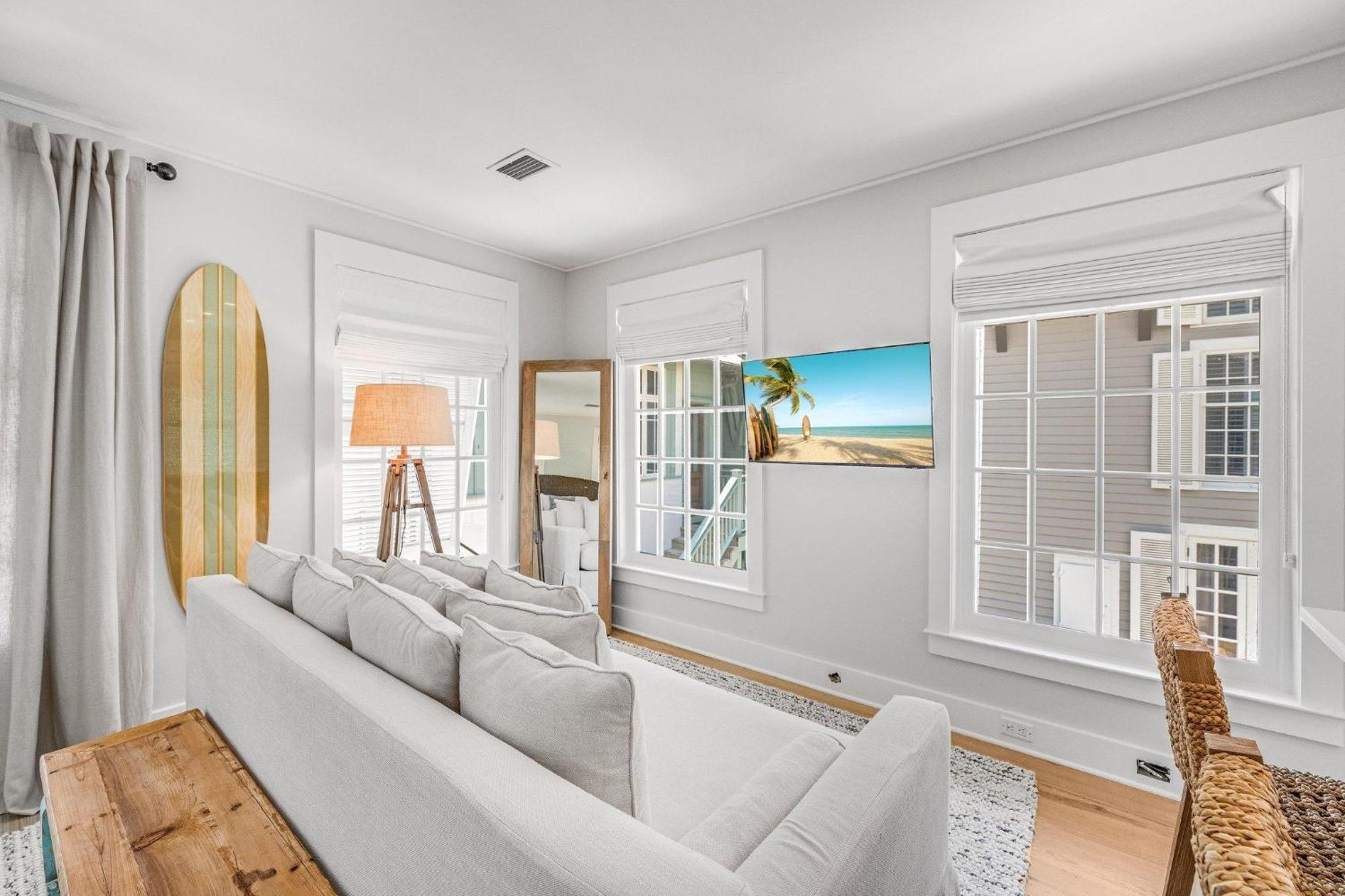 Atwoods & Carriage House * Rosemary Beach