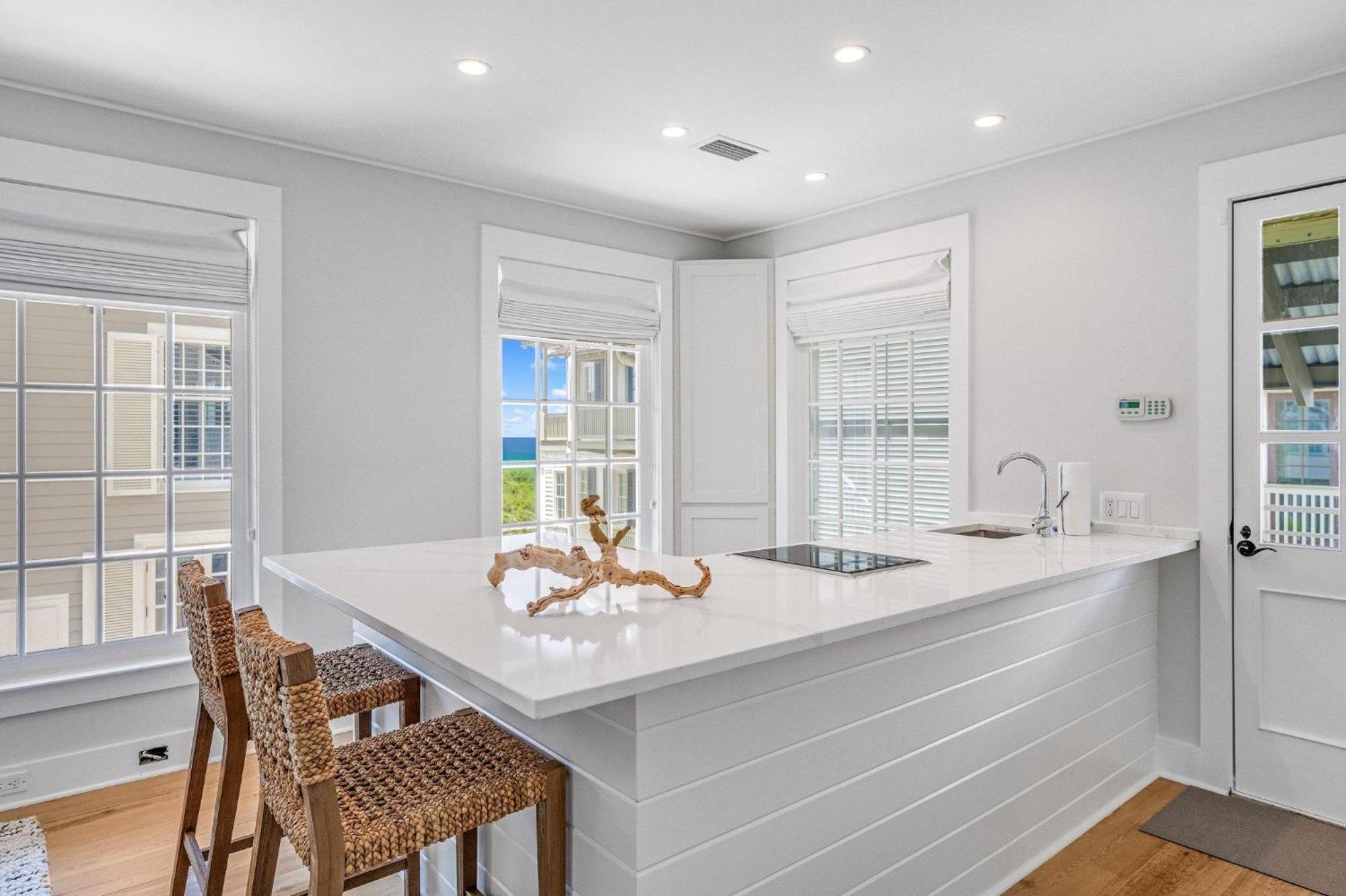 Atwoods & Carriage House *