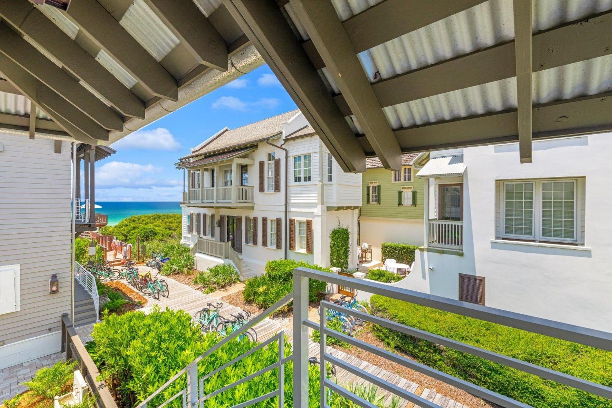 Atwoods & Carriage House * Rosemary Beach