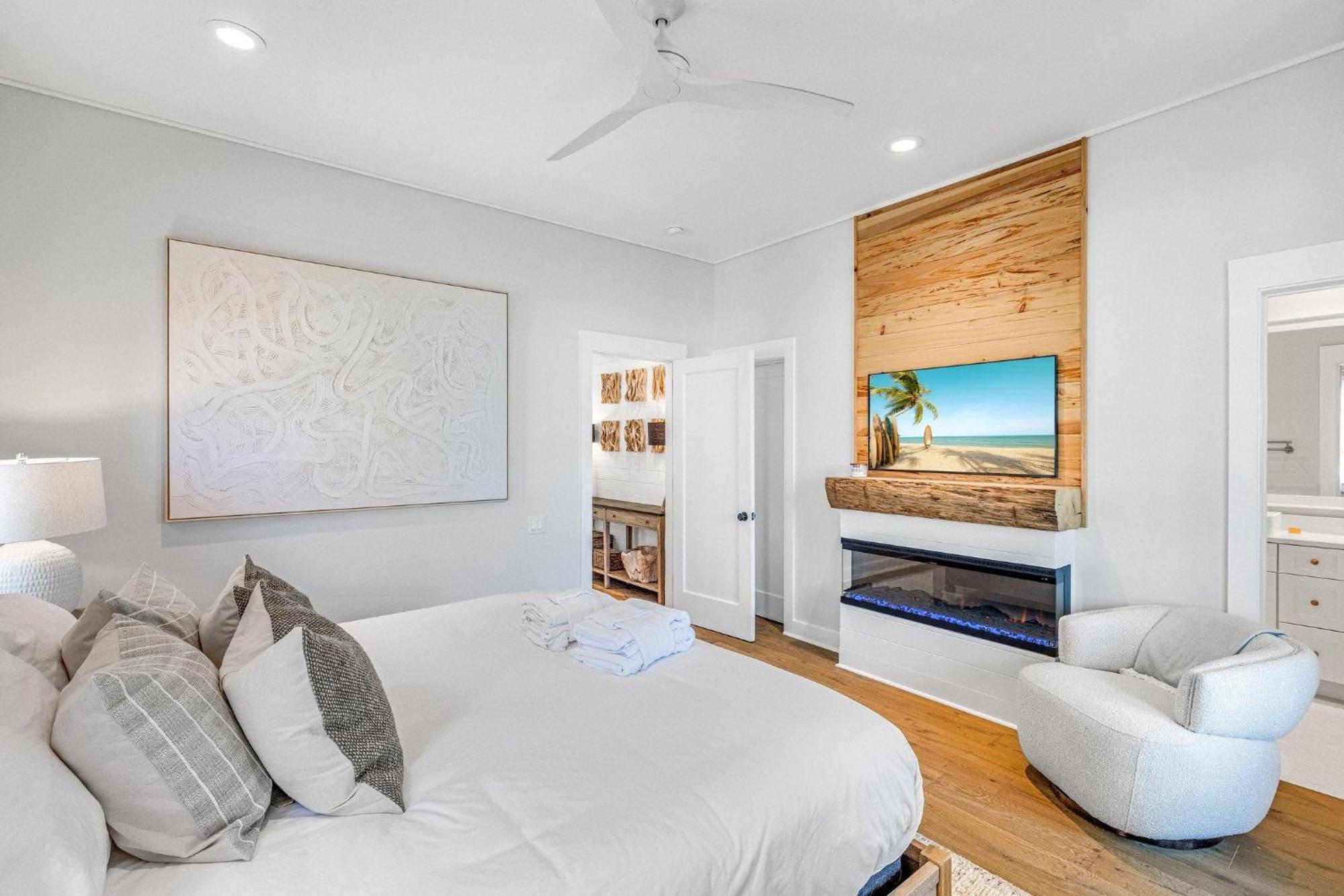 Atwoods & Carriage House *