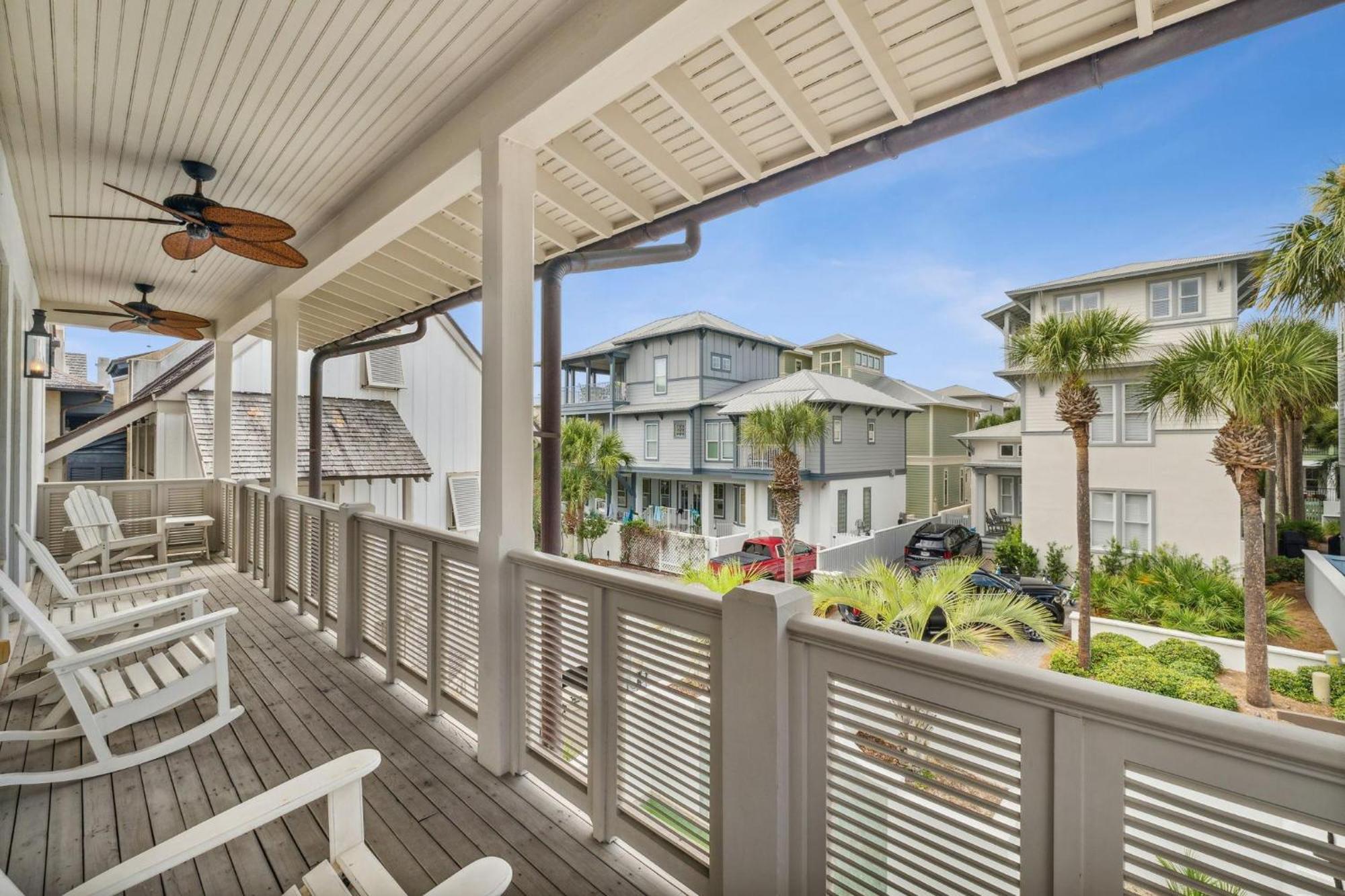 Water And Carriage House Holiday home *