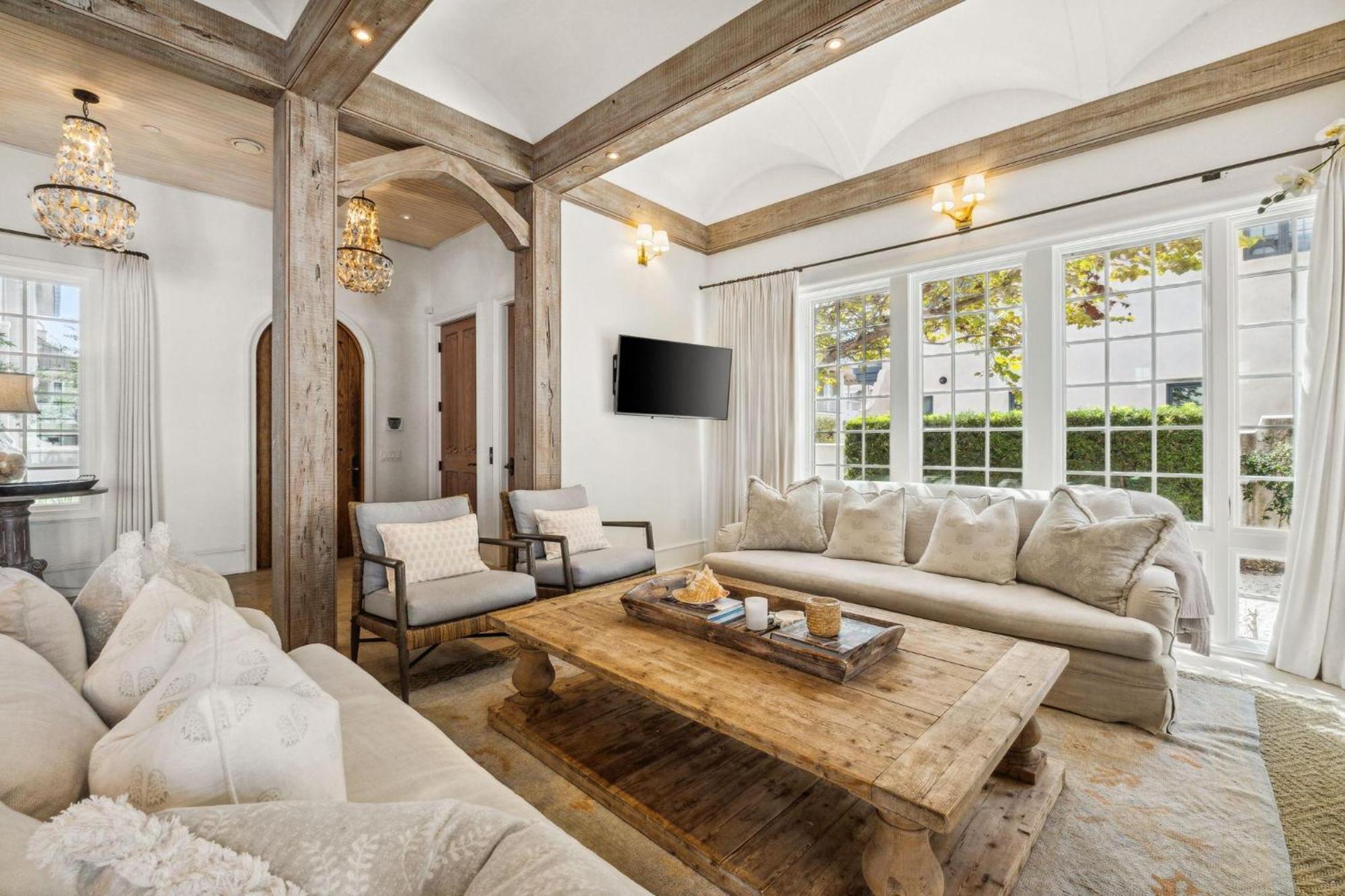 Water And Carriage House Holiday home