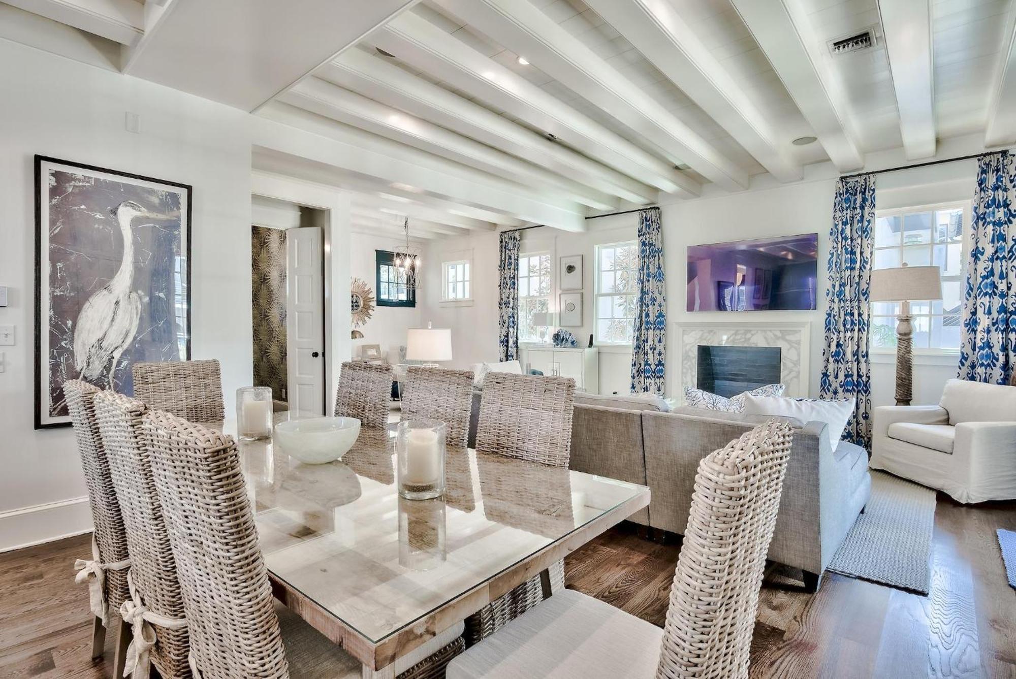 Blue Heron & Carriage House Holiday home
