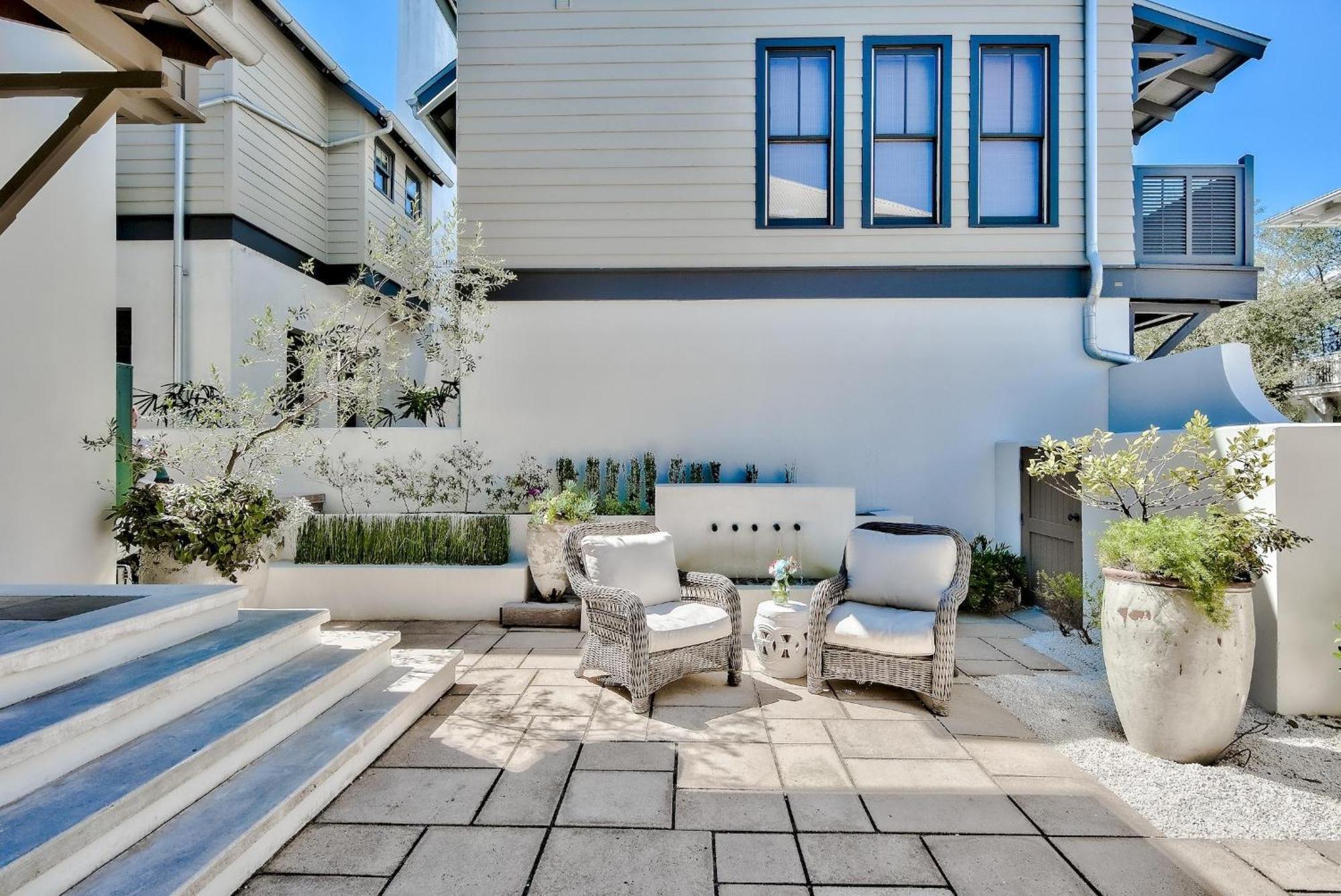 Blue Heron & Carriage House * Rosemary Beach