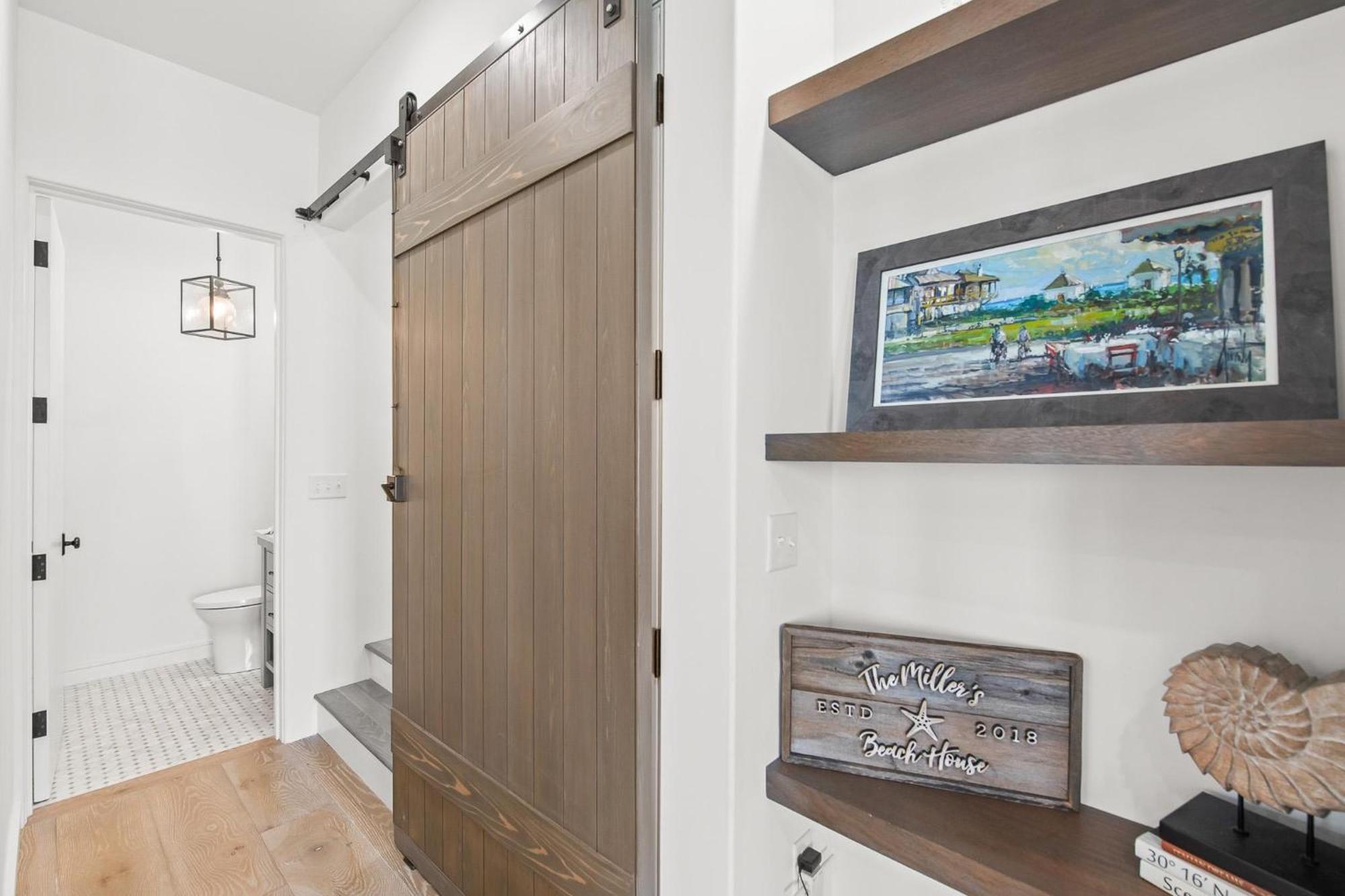 Oasis & Carriage House
