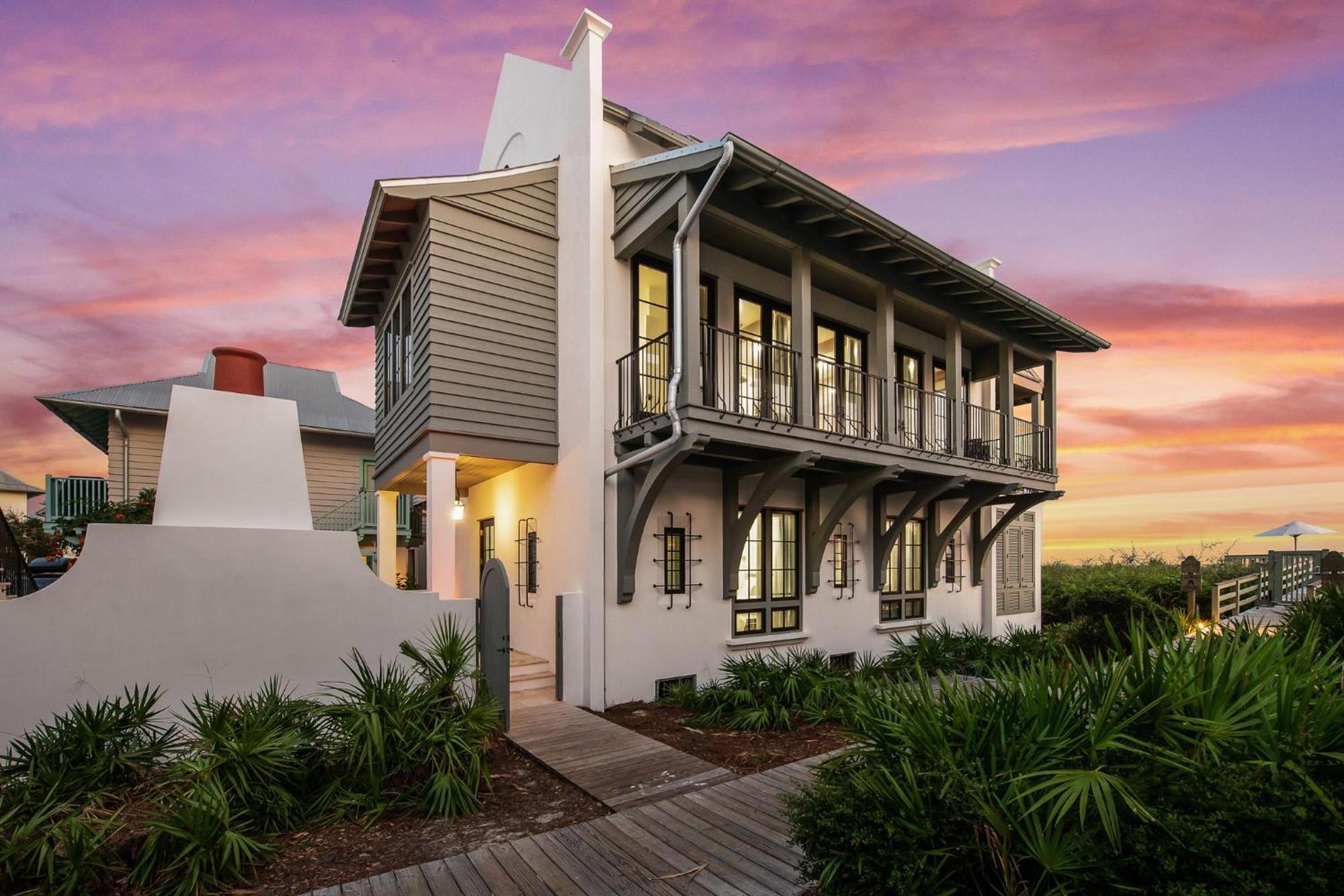Holiday home Oasis & Carriage House