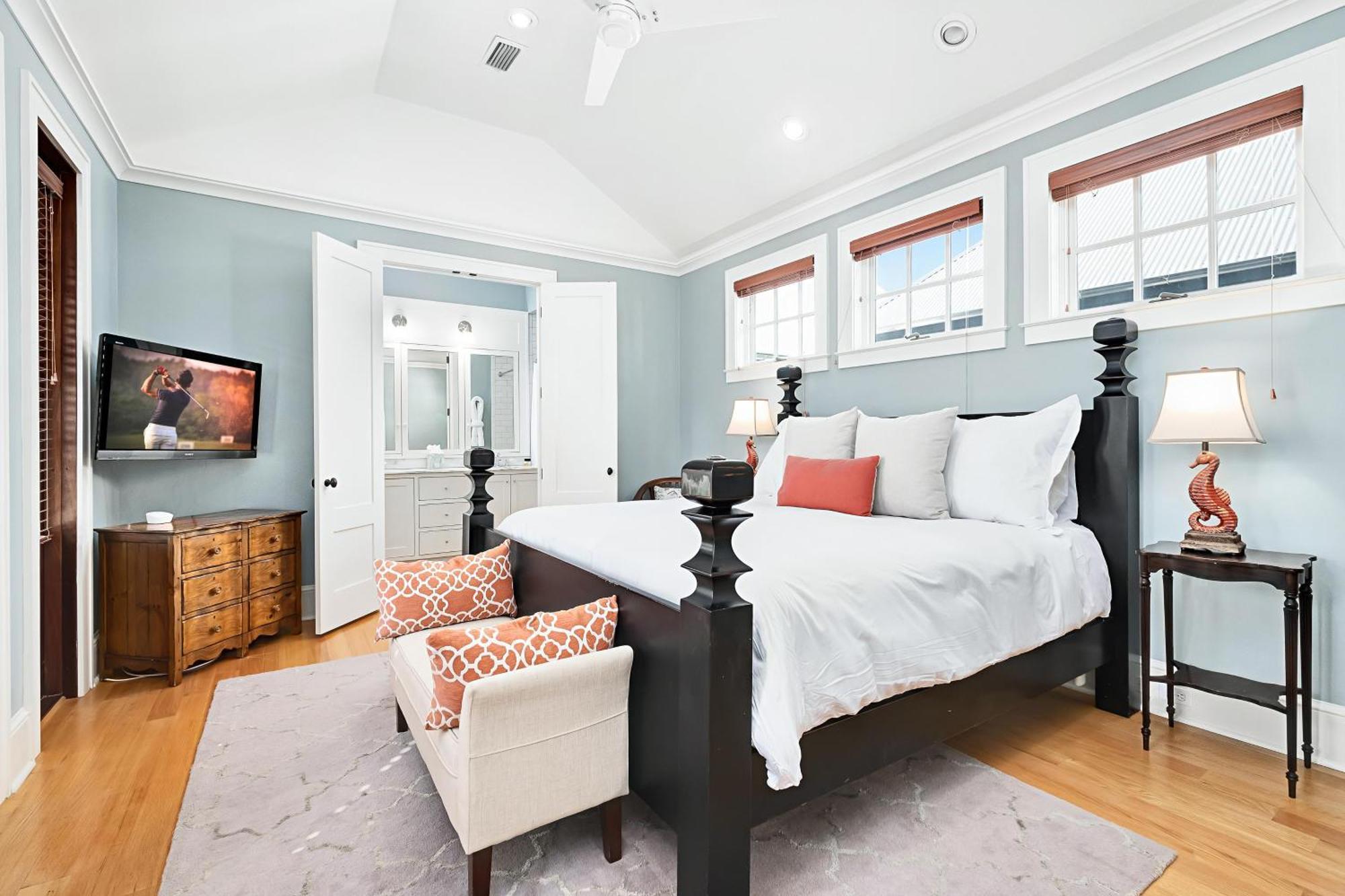 Terra Casa & Carriage House