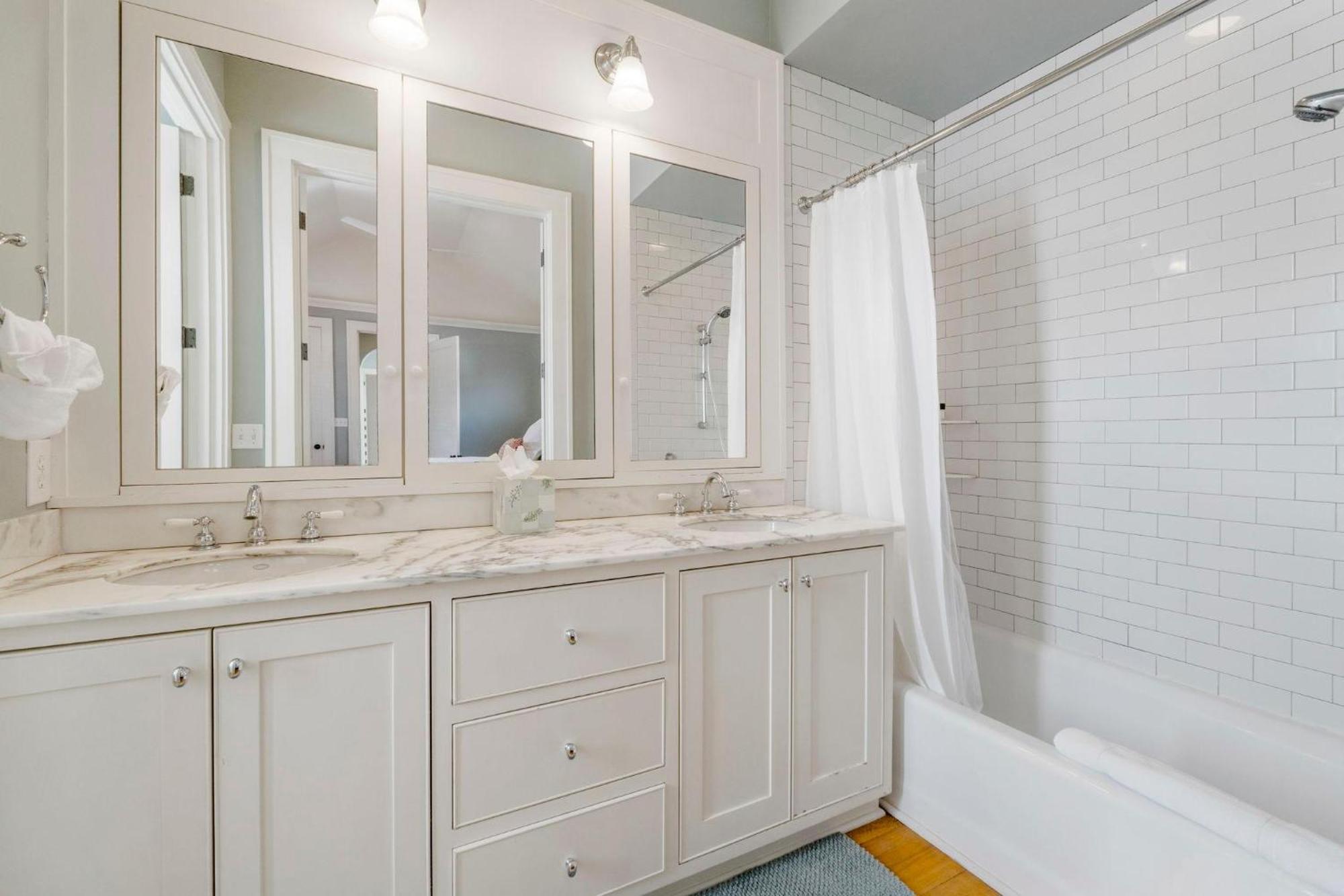 Terra Casa & Carriage House Holiday home