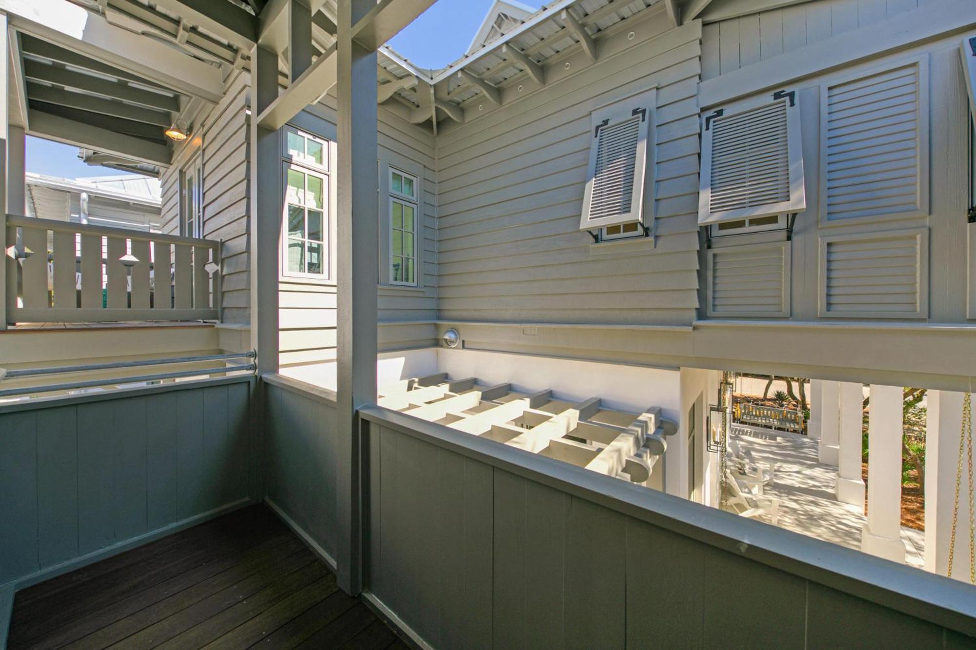 Deauville Carriage House