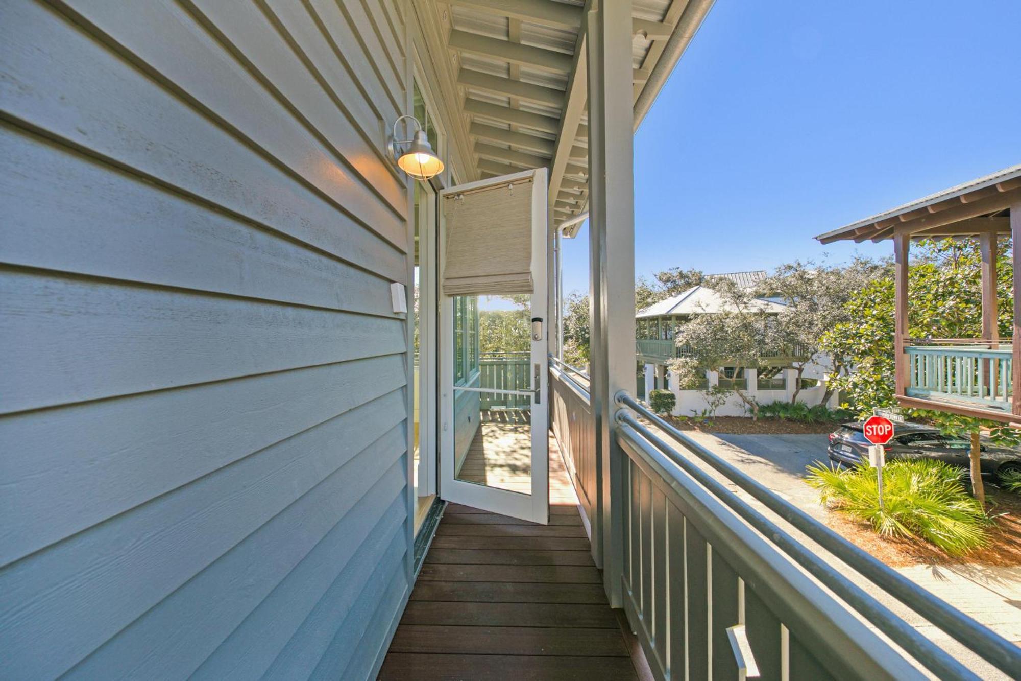 Deauville Carriage House * Rosemary Beach