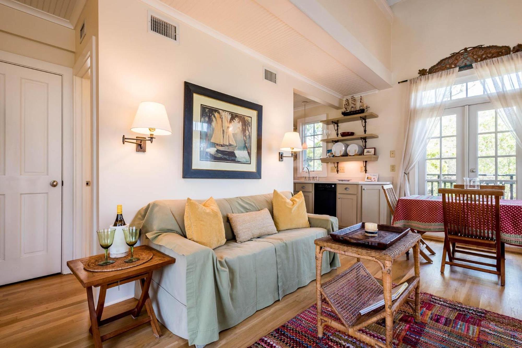 Belize Carriage House Holiday home