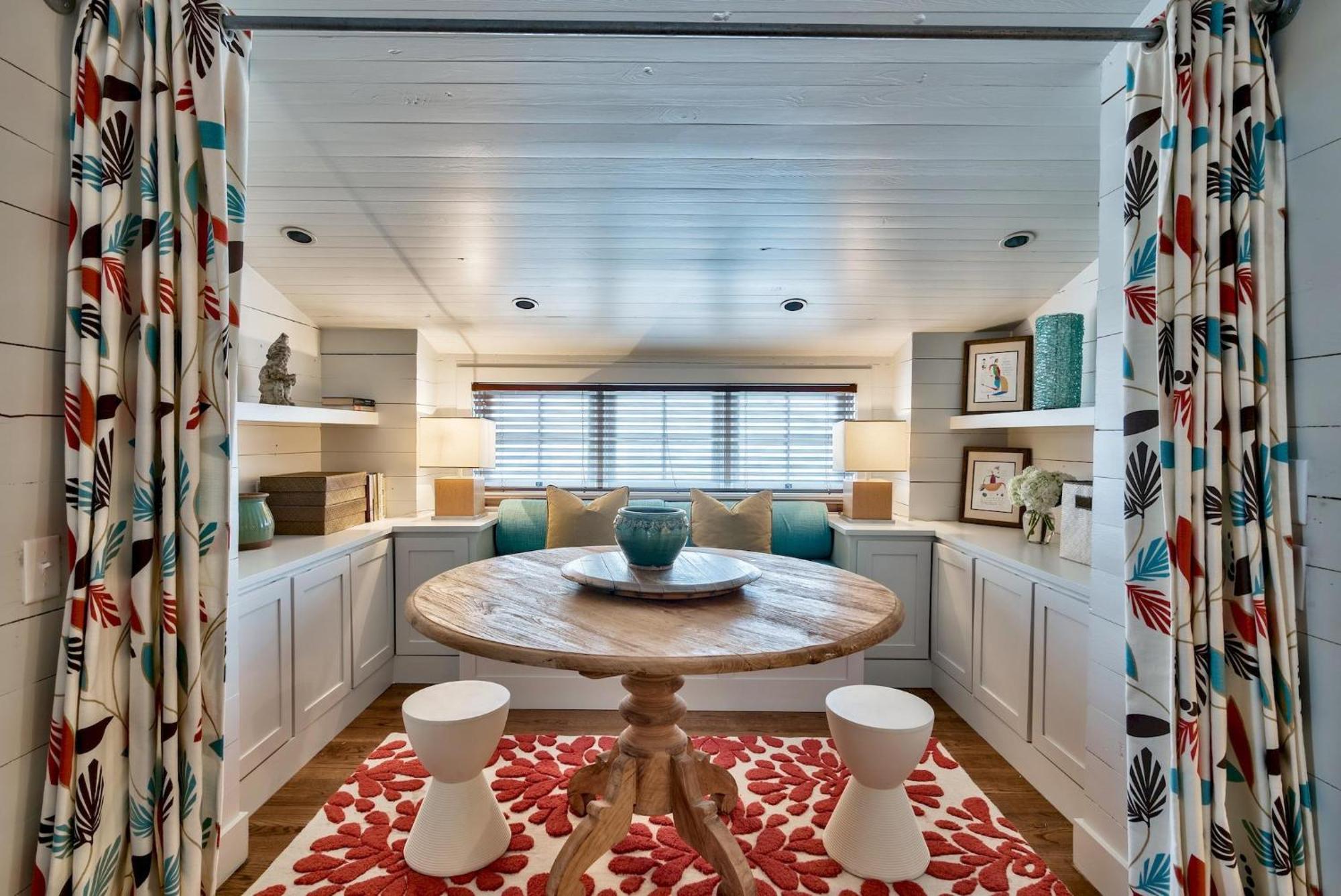 Gates Holiday home