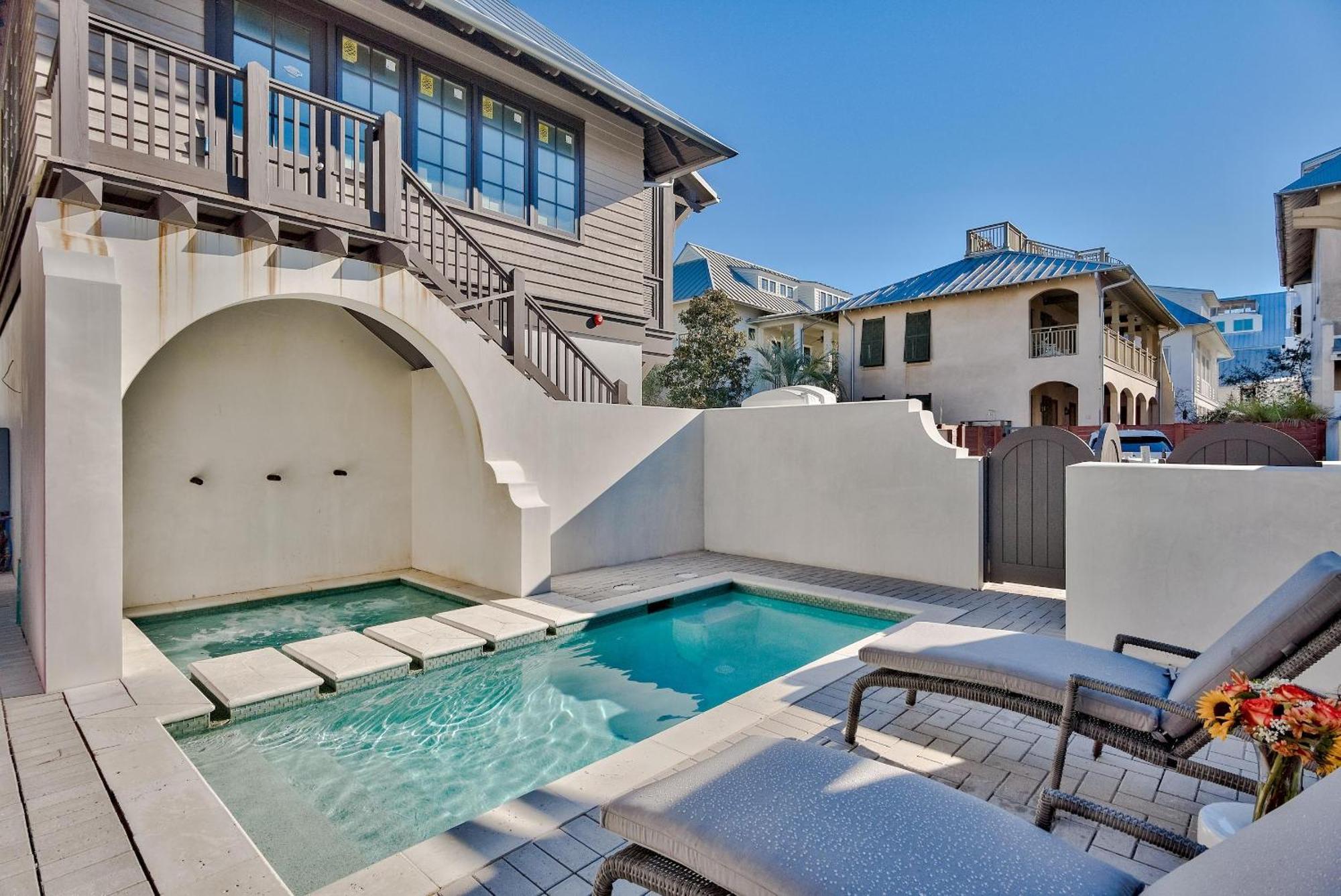Bella * Rosemary Beach