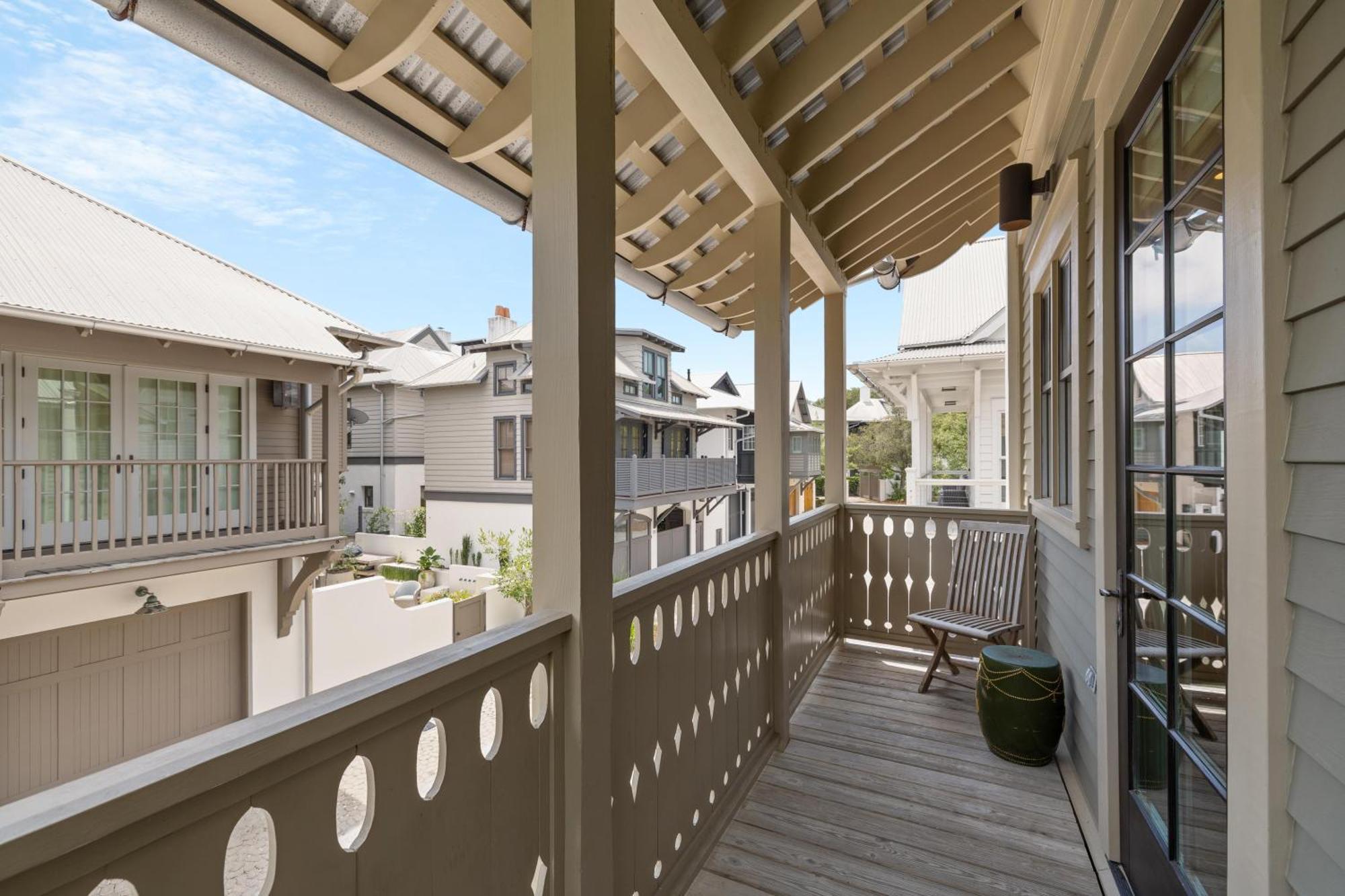 Pto Carriage House Rosemary Beach