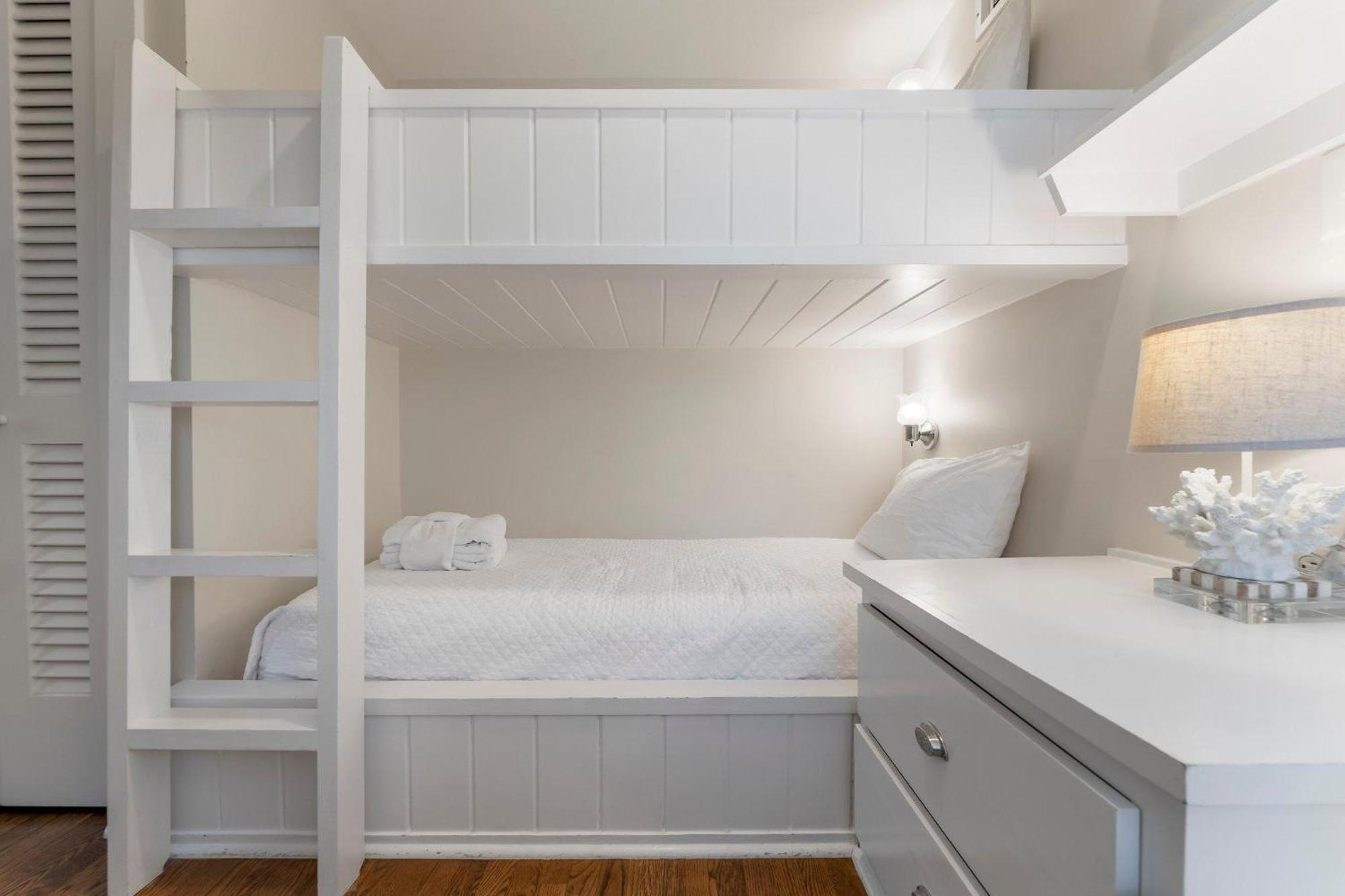 Julia's Carriage House *