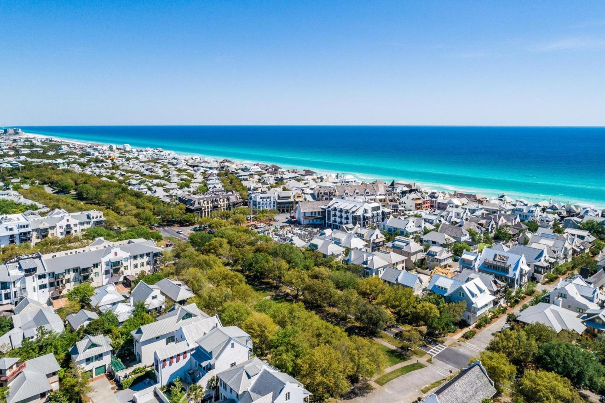 Uncorked Carriage House * Rosemary Beach
