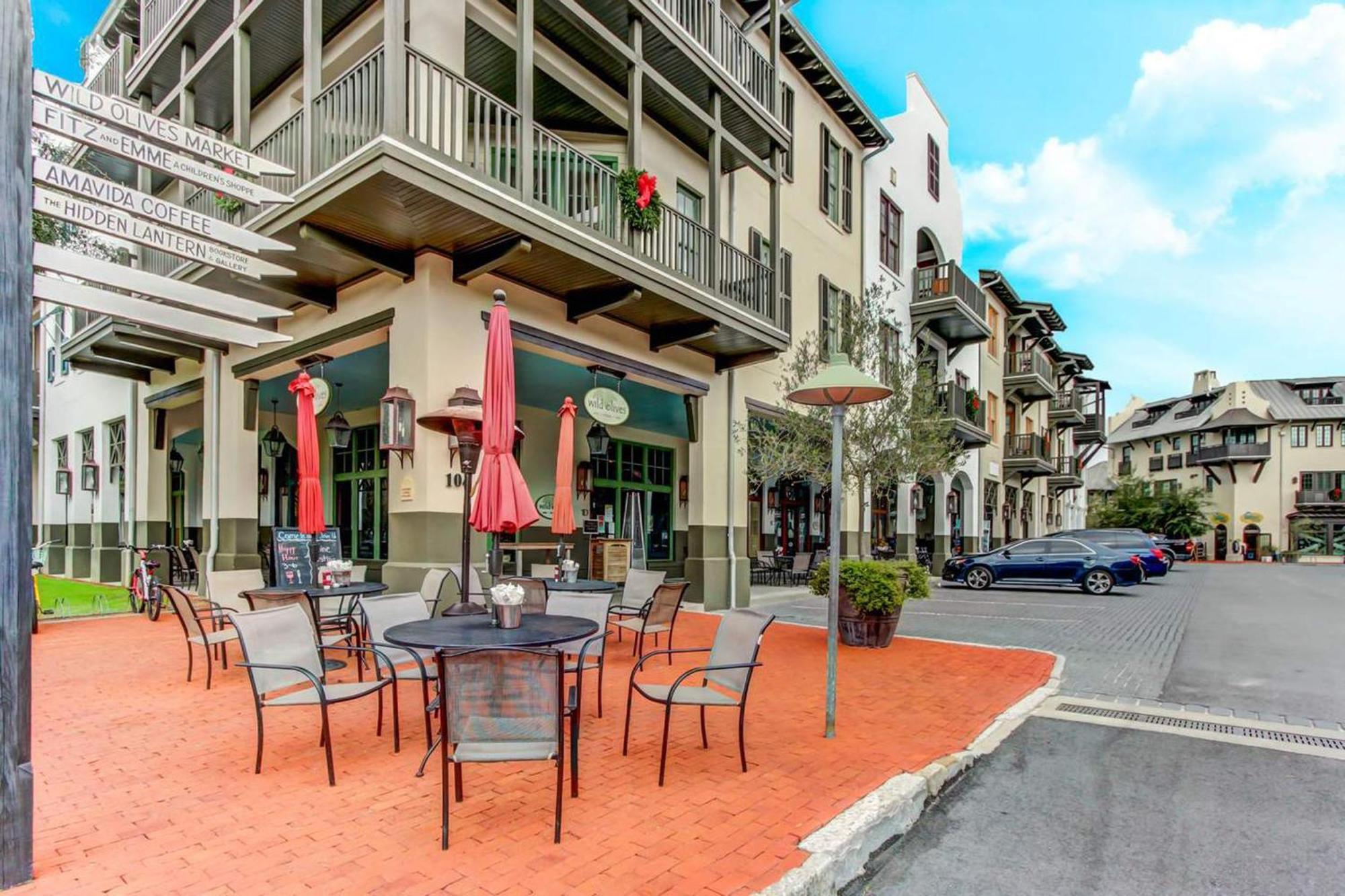 Sunsets At Rosemary Carriage House Holiday home Rosemary Beach
