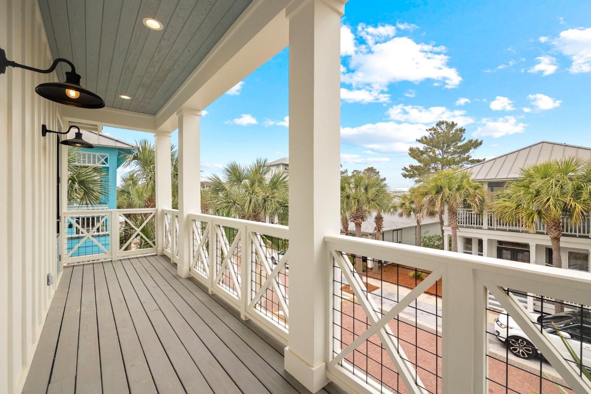 Seeking Sanctuary By On 30a- Pool, Bikes Holiday home Rosemary Beach