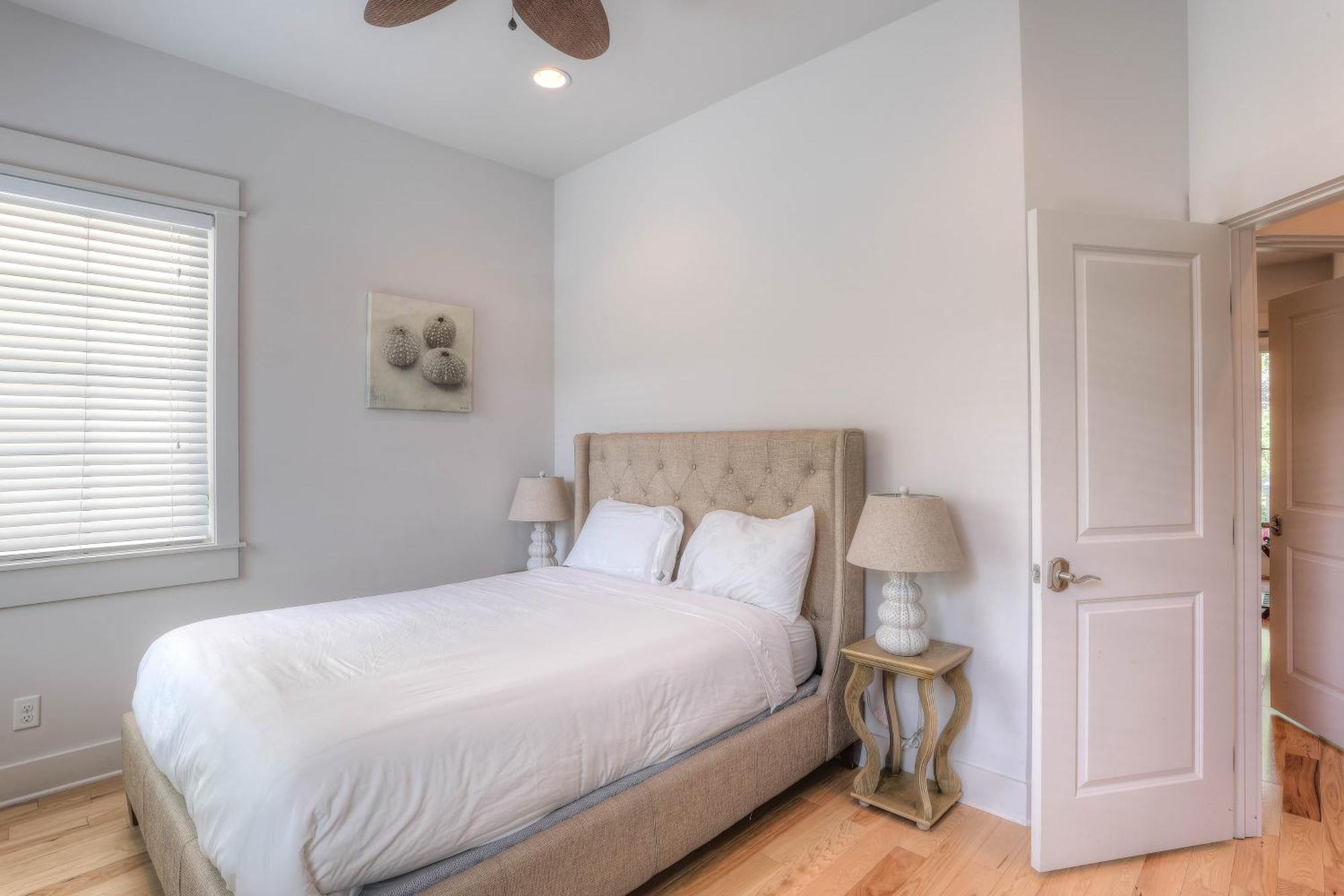 Dunn 2 By Avantstay Walk To Pool Access Sleeps 17 * Rosemary Beach