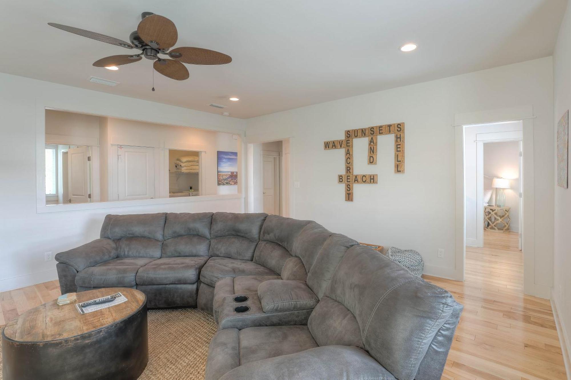 Dunn 2 By Avantstay Walk To Pool Access Sleeps 17 Holiday home Rosemary Beach