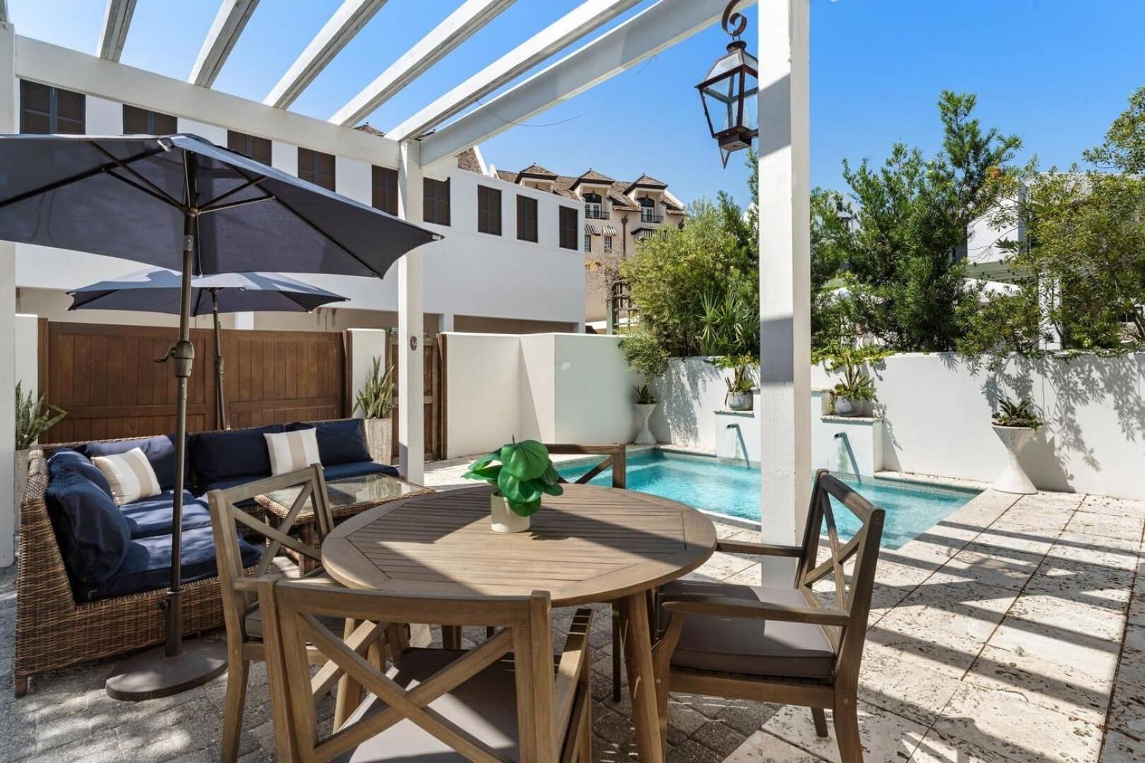 Rosemary Bluegrass By Avantstay Lux Downtown Rosemary Private Pool Holiday home Rosemary Beach