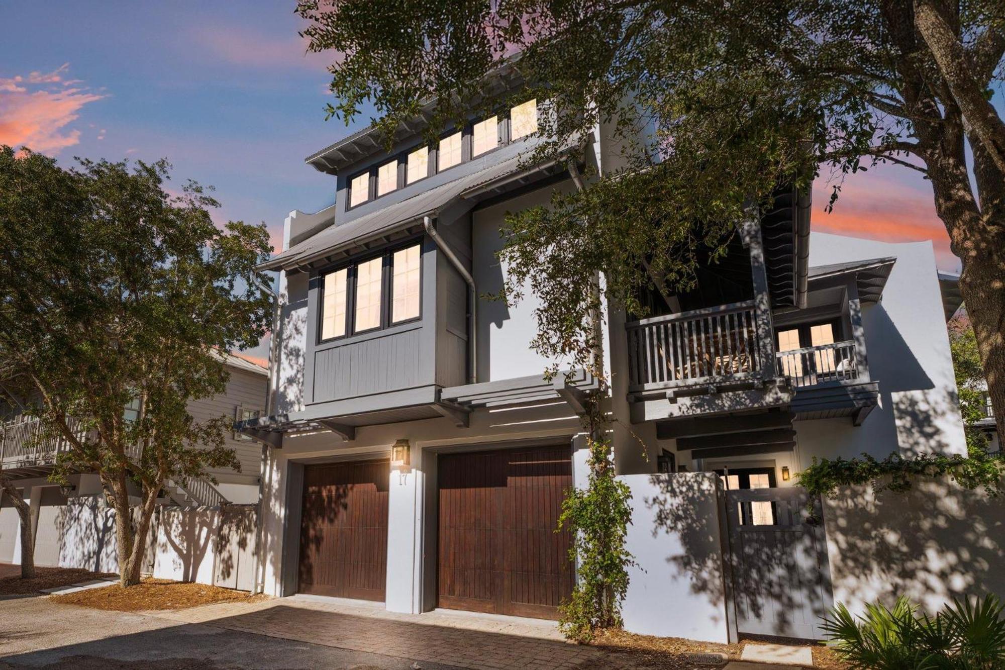 Abaco Pearl * Rosemary Beach