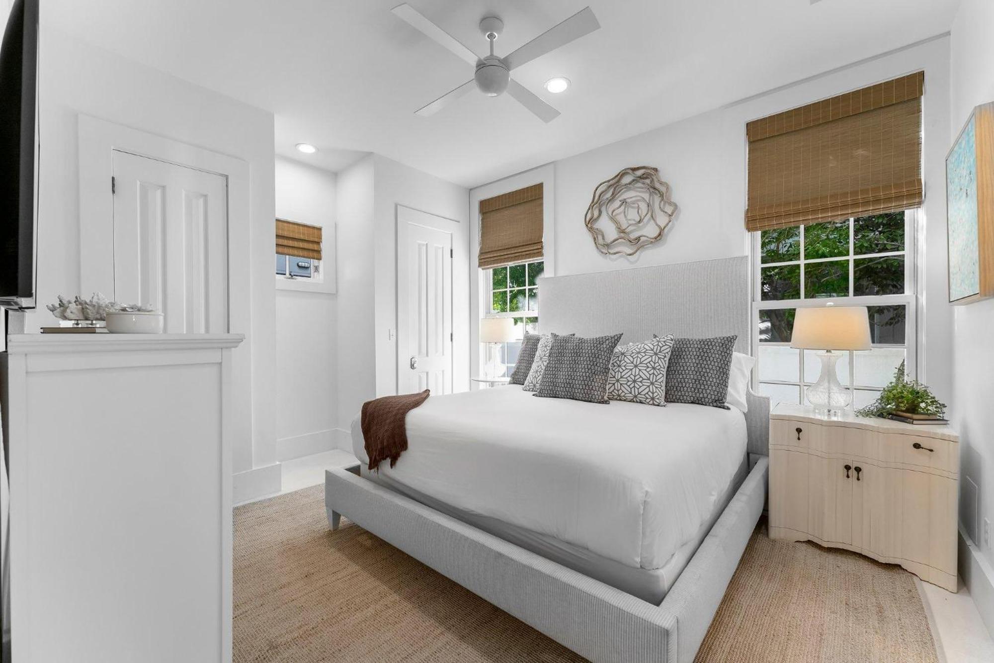 Abaco Pearl Holiday home Rosemary Beach