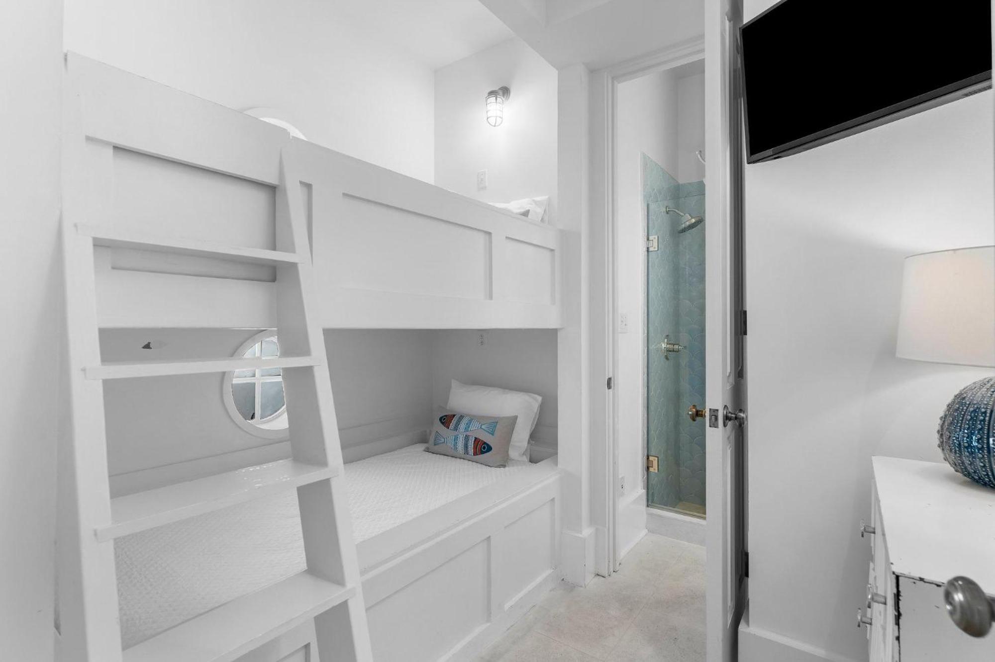 Abaco Pearl * Rosemary Beach