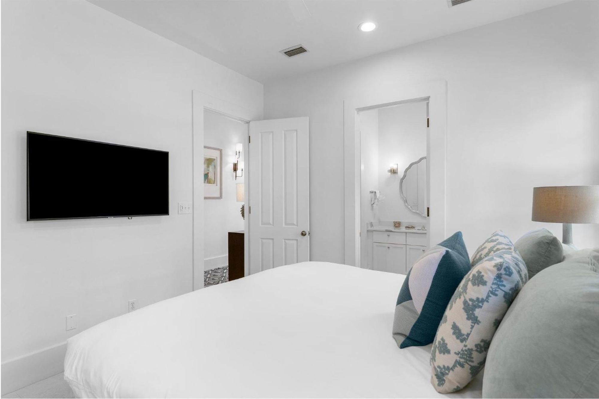 Abaco Pearl