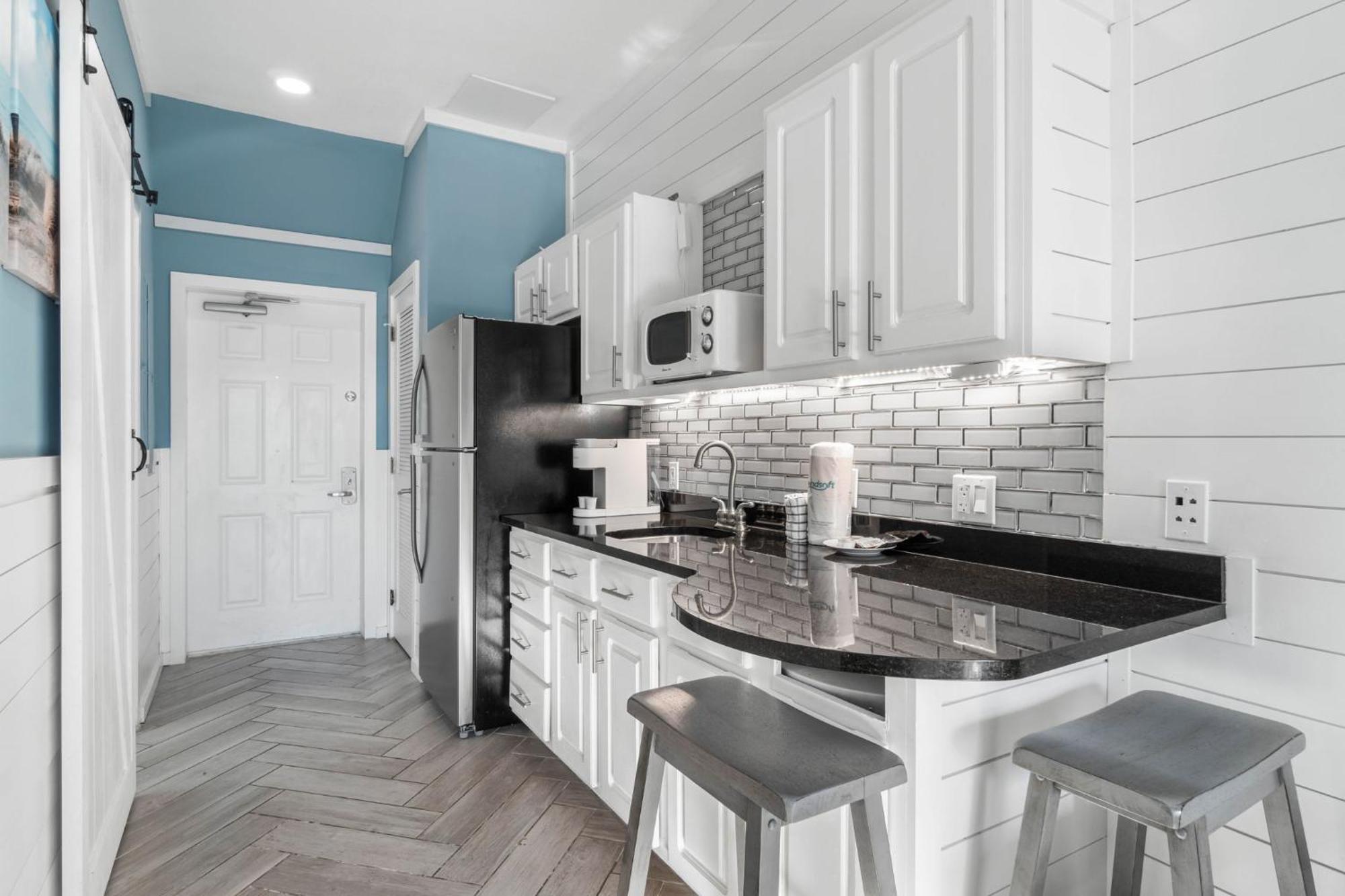Apartment 106 At The At Seacrest Rosemary Beach