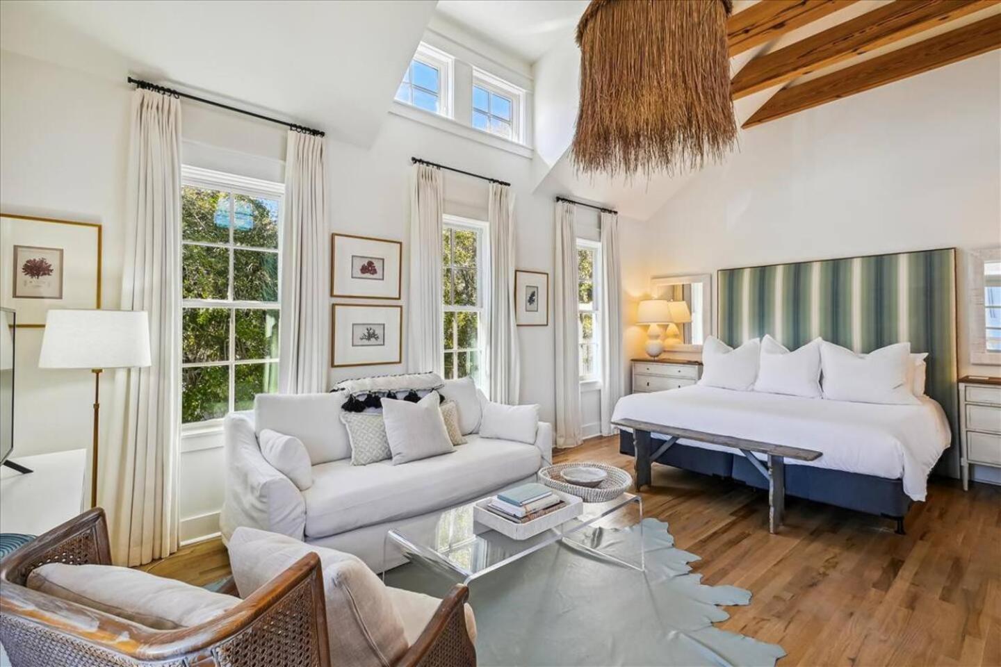 Magnolia And Carriage By 30a Escapes Rosemary Beach