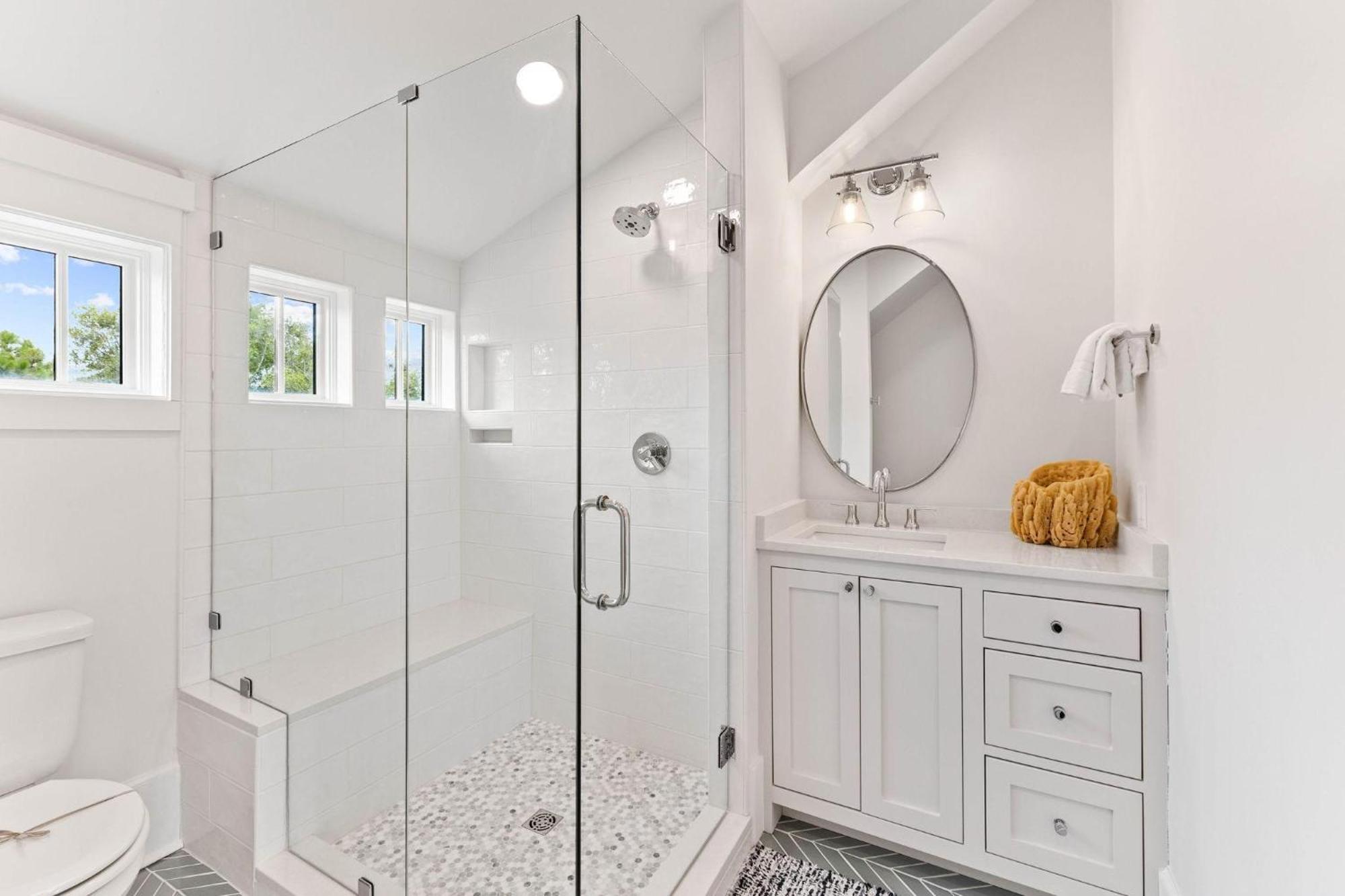 Moonstruck And Carriage House Holiday home *