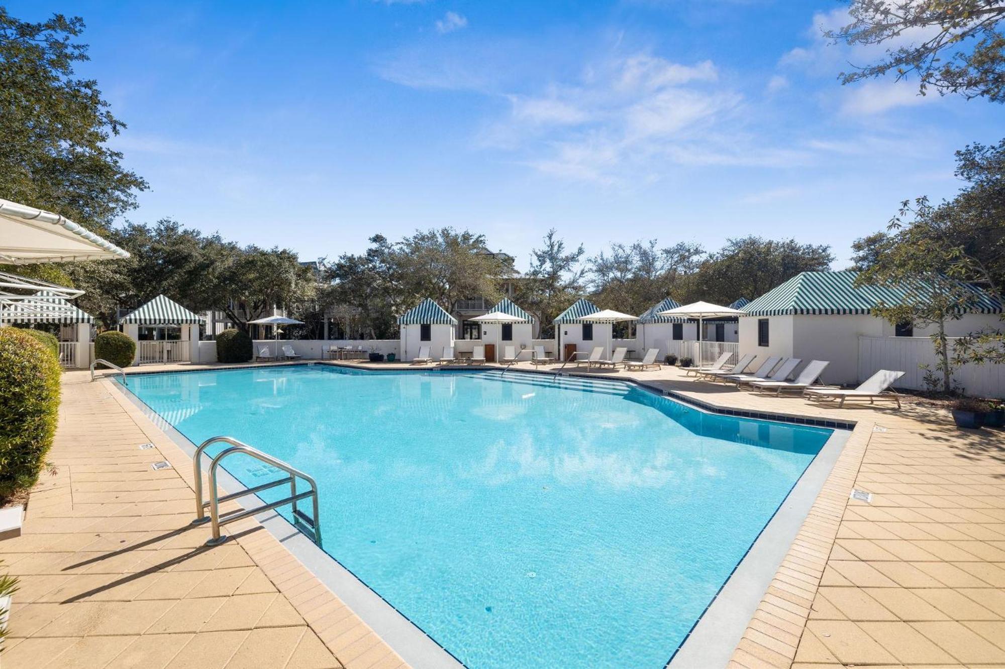 Moonstruck And Carriage House Rosemary Beach