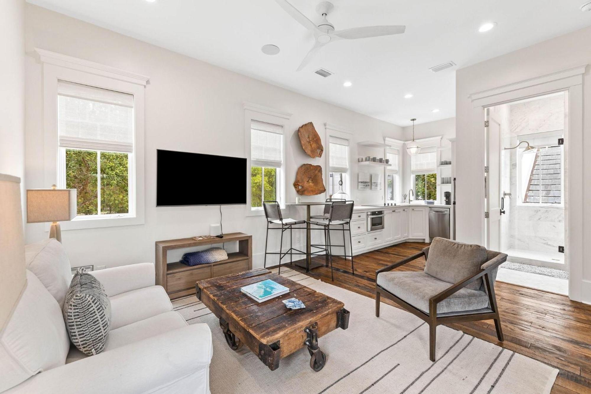 Moonstruck And Carriage House Rosemary Beach
