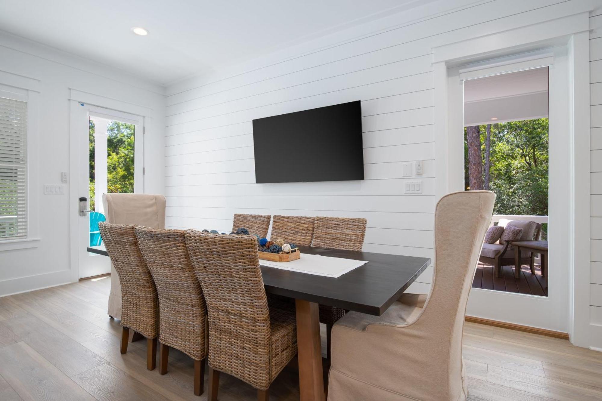 Holiday home Mockingbird By Avantstay Modern Design Minutes From The