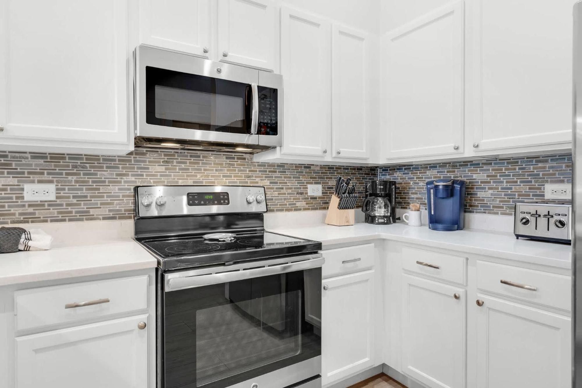 The Village Happy Life - Private Access Pool & Hot Tub * Rosemary Beach