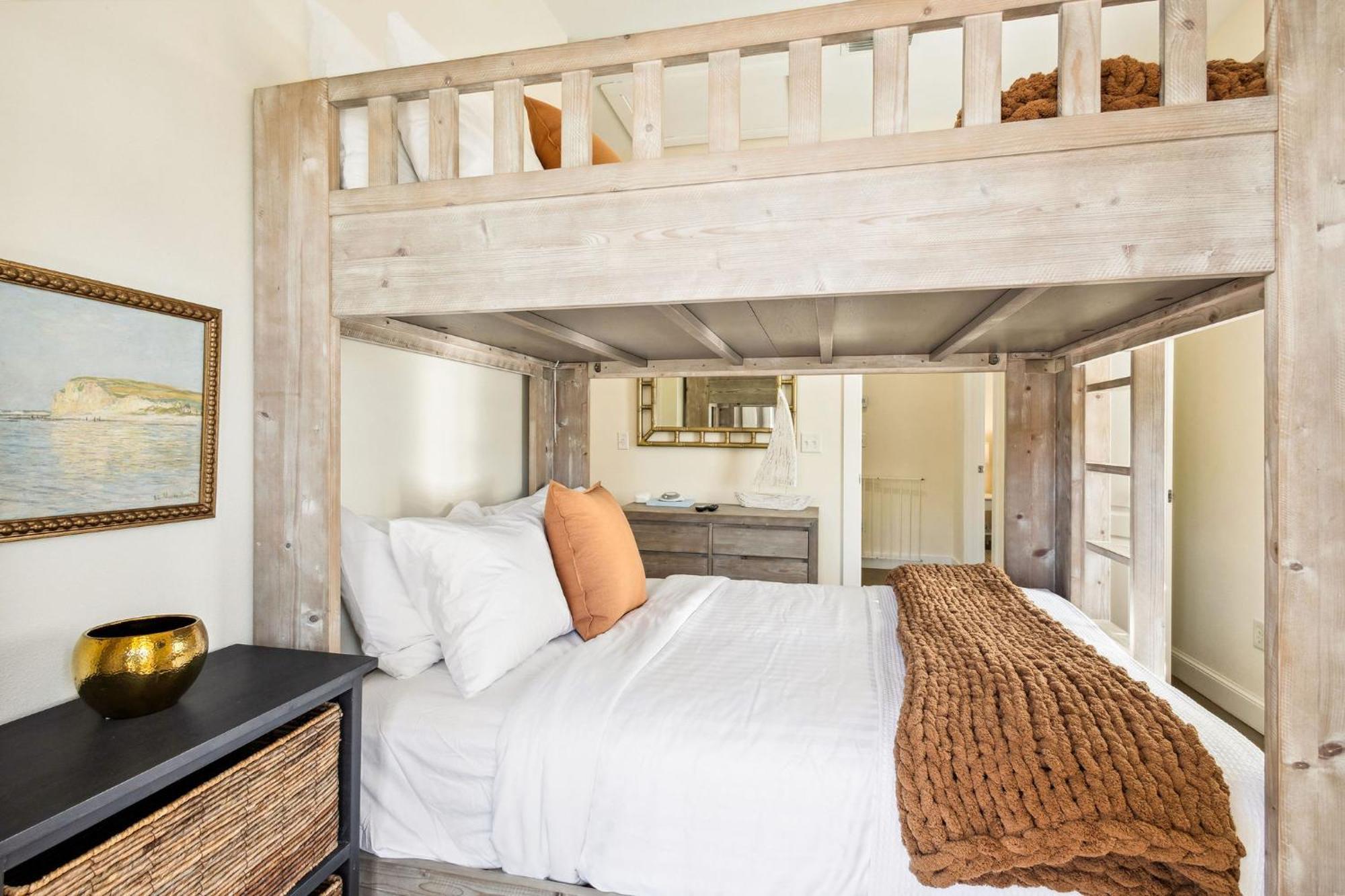 Haus Of Tides By On 30a- Pool, Bikes, Private Access Holiday home