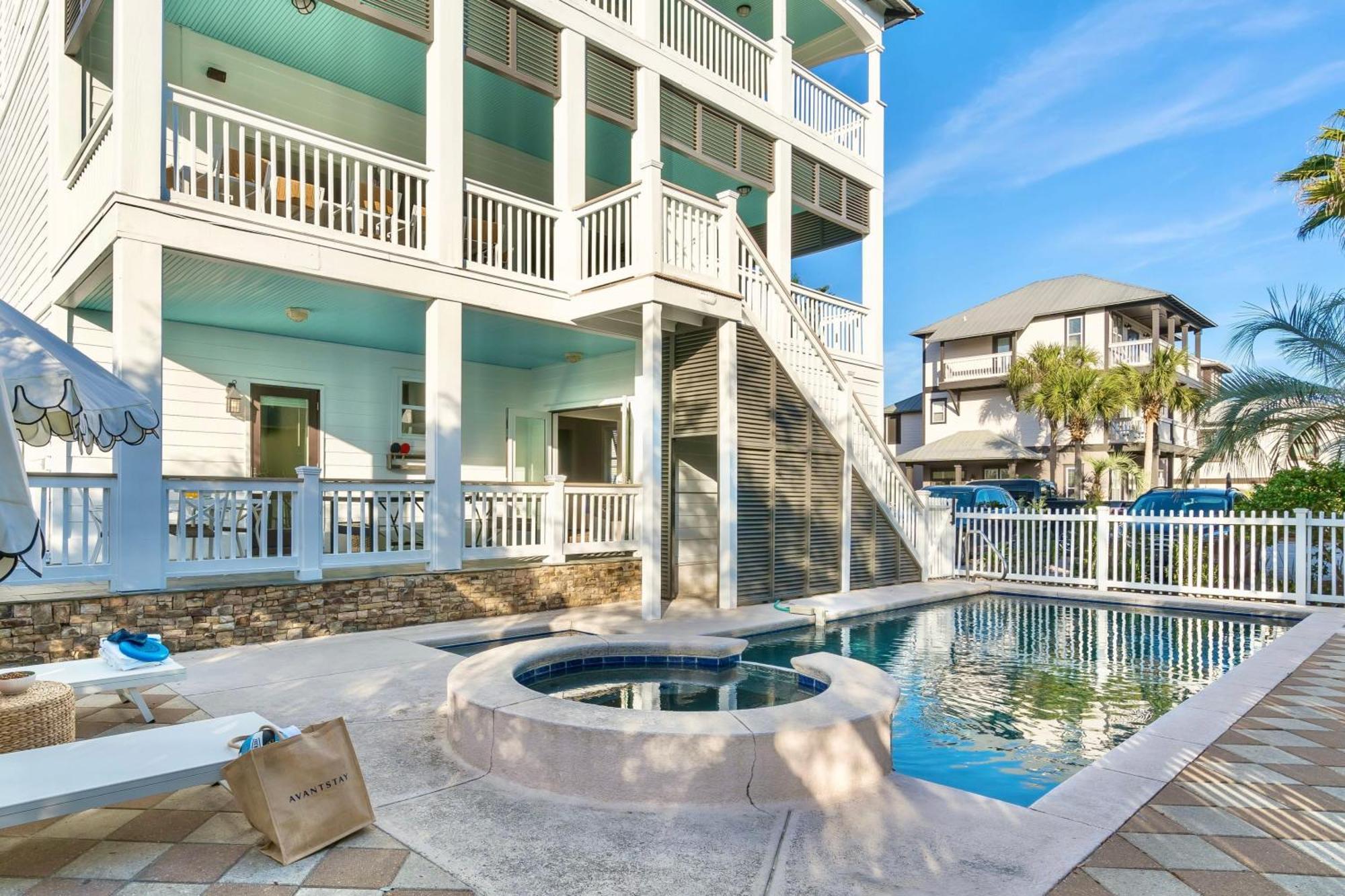 Fin By Avantstay 9 Bedroom Destin Oasis With Pool Walk To Holiday home *