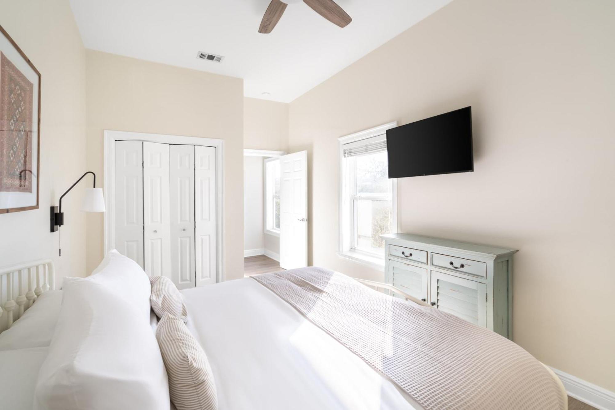 Holiday home Fin By Avantstay 9 Bedroom Destin Oasis With Pool Walk To *