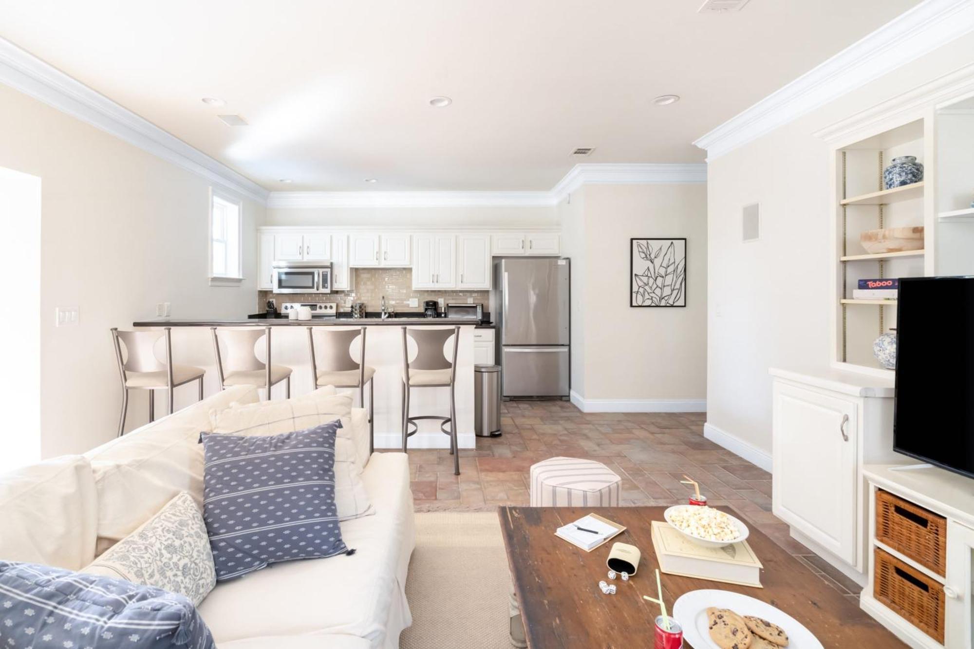 Holiday home Fin By Avantstay 9 Bedroom Destin Oasis With Pool Walk To *