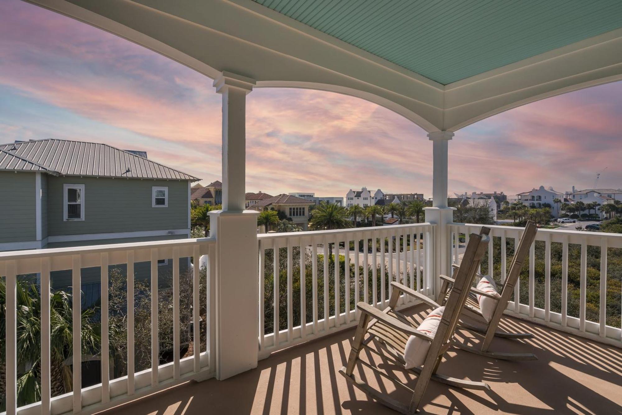 Holiday home Fin By Avantstay 9 Bedroom Destin Oasis With Pool Walk To Rosemary Beach