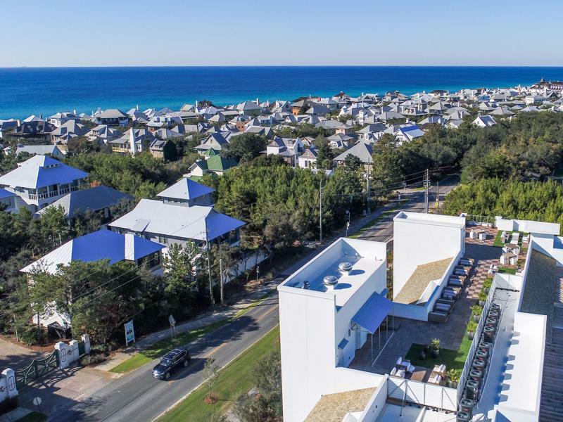 The Pointe On 30a Resort