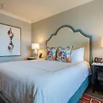 The Pearl Hotel