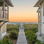 Brighton Carriage House