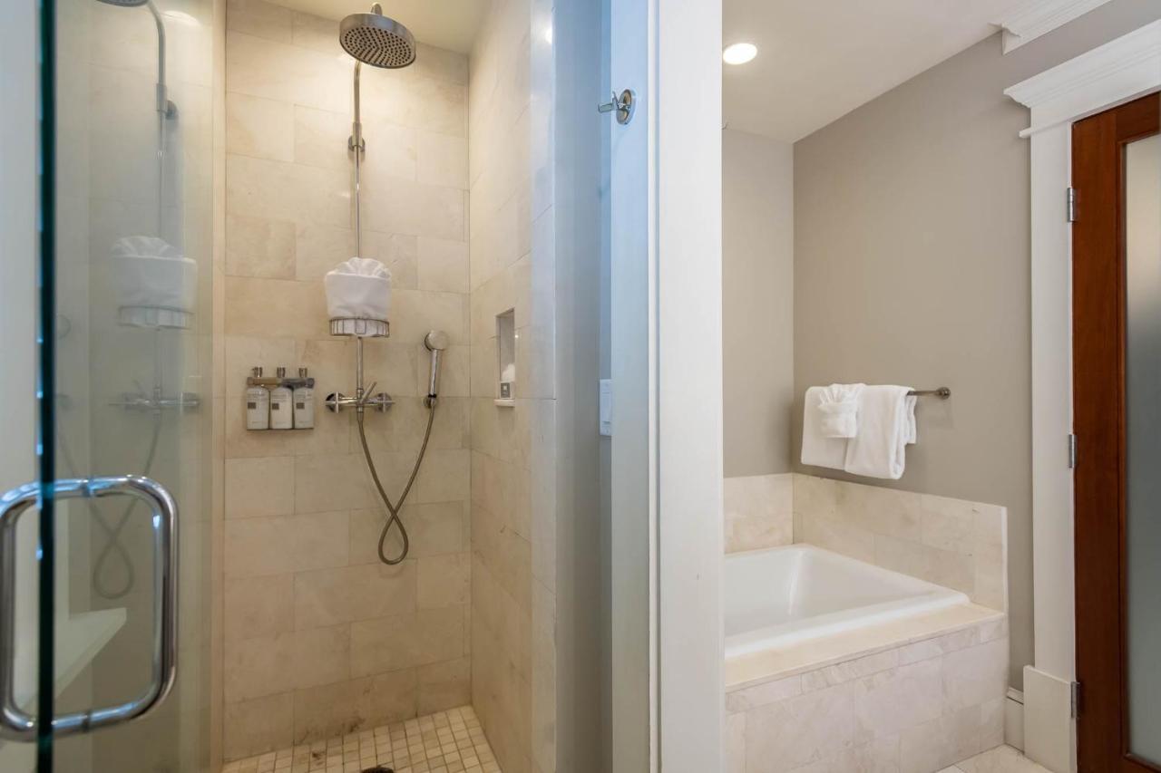 The Pearl Hotel 4*