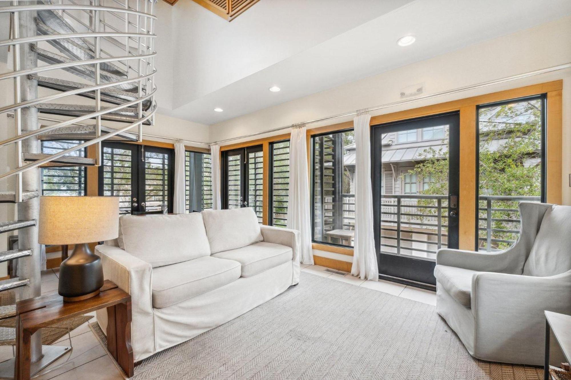 Brighton Carriage House Rosemary Beach